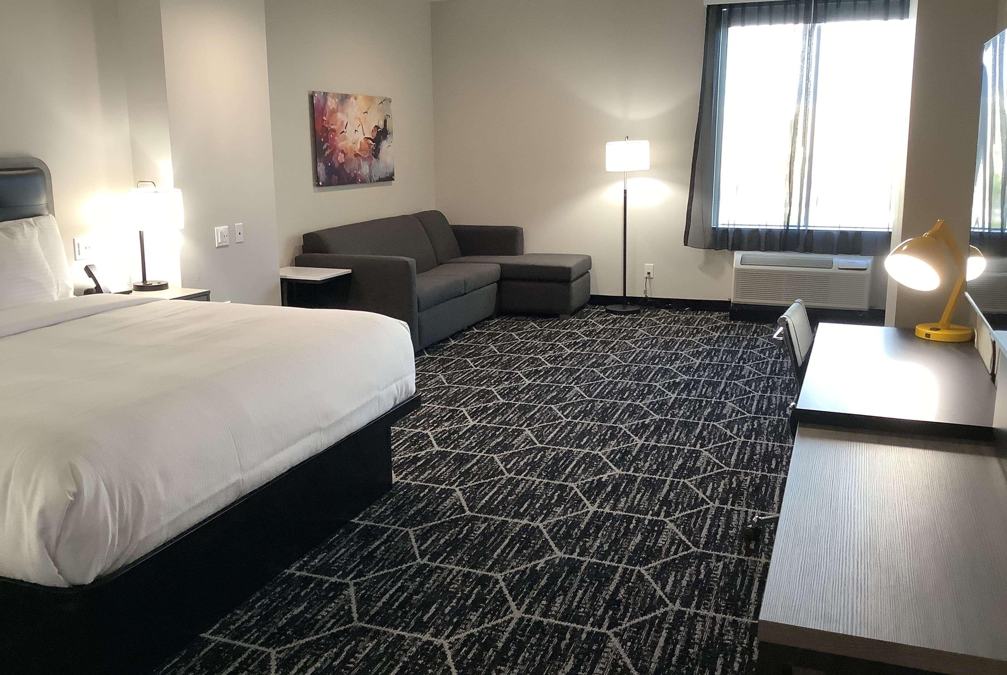 La Quinta Inn & Suites Corpus Christi Southeast