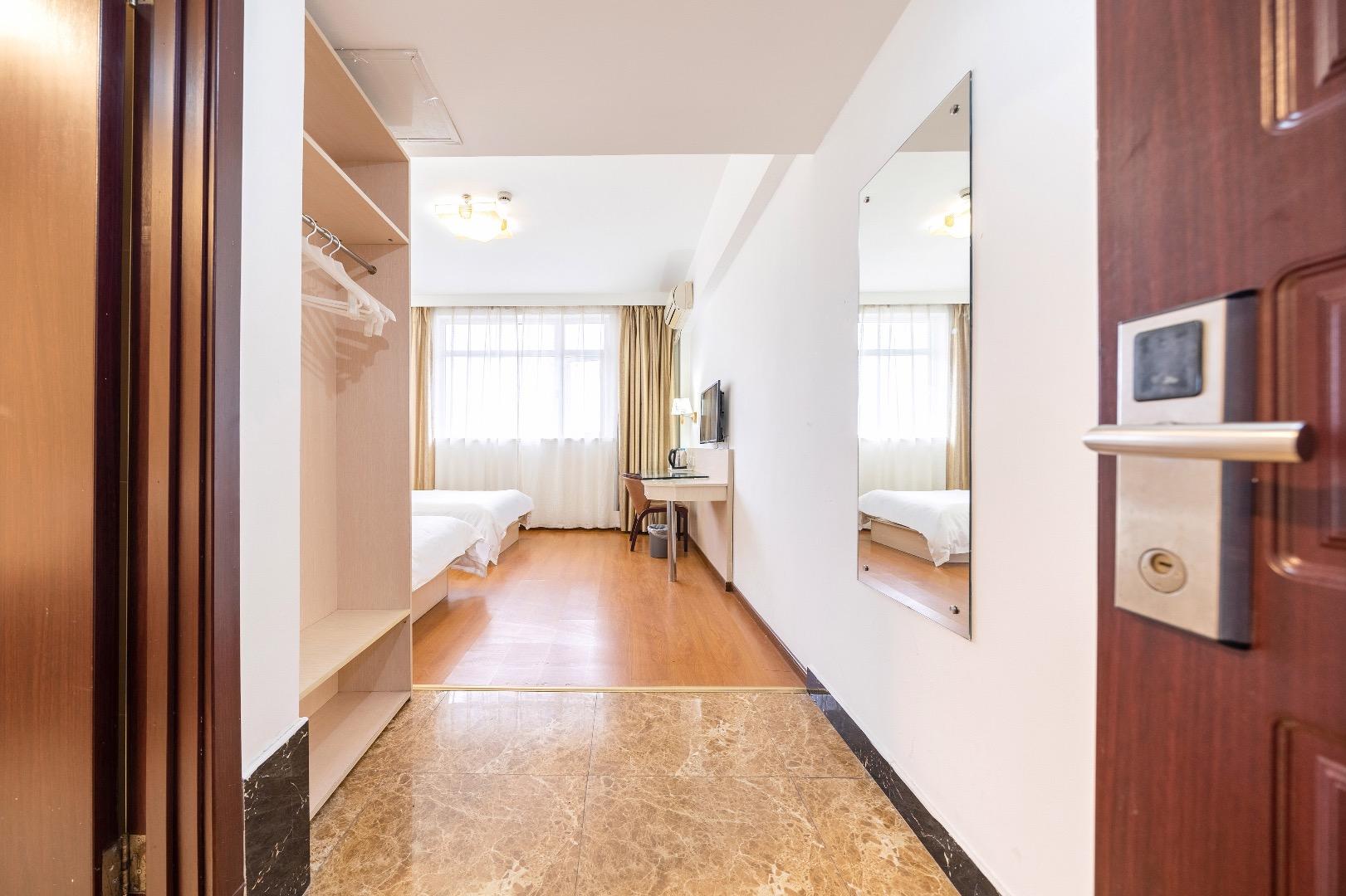 Hanting Hotel Shanghai Lujiazui Zhangyang Road