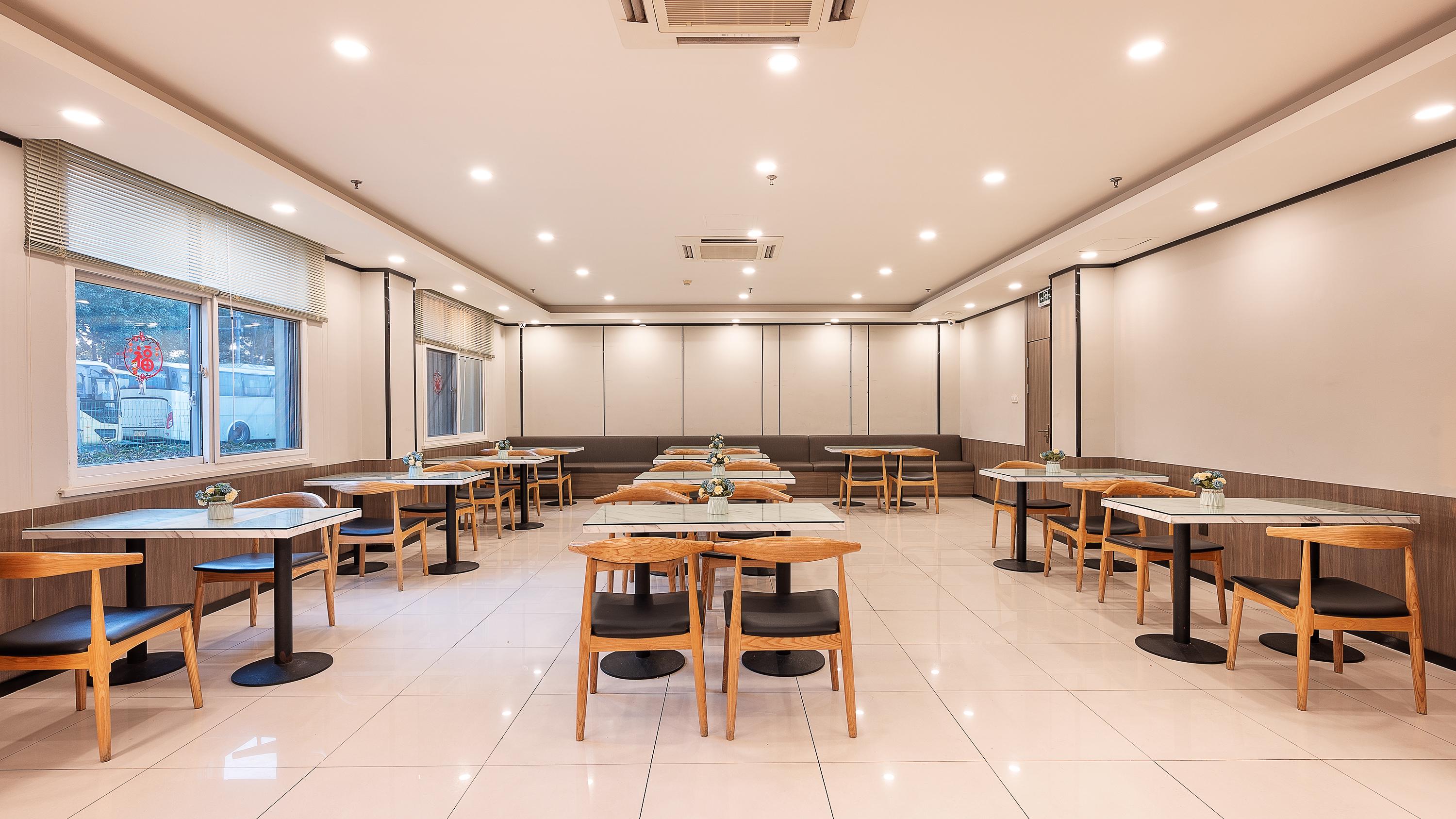 Hanting Hotel (Shanghai Pudong Airport)