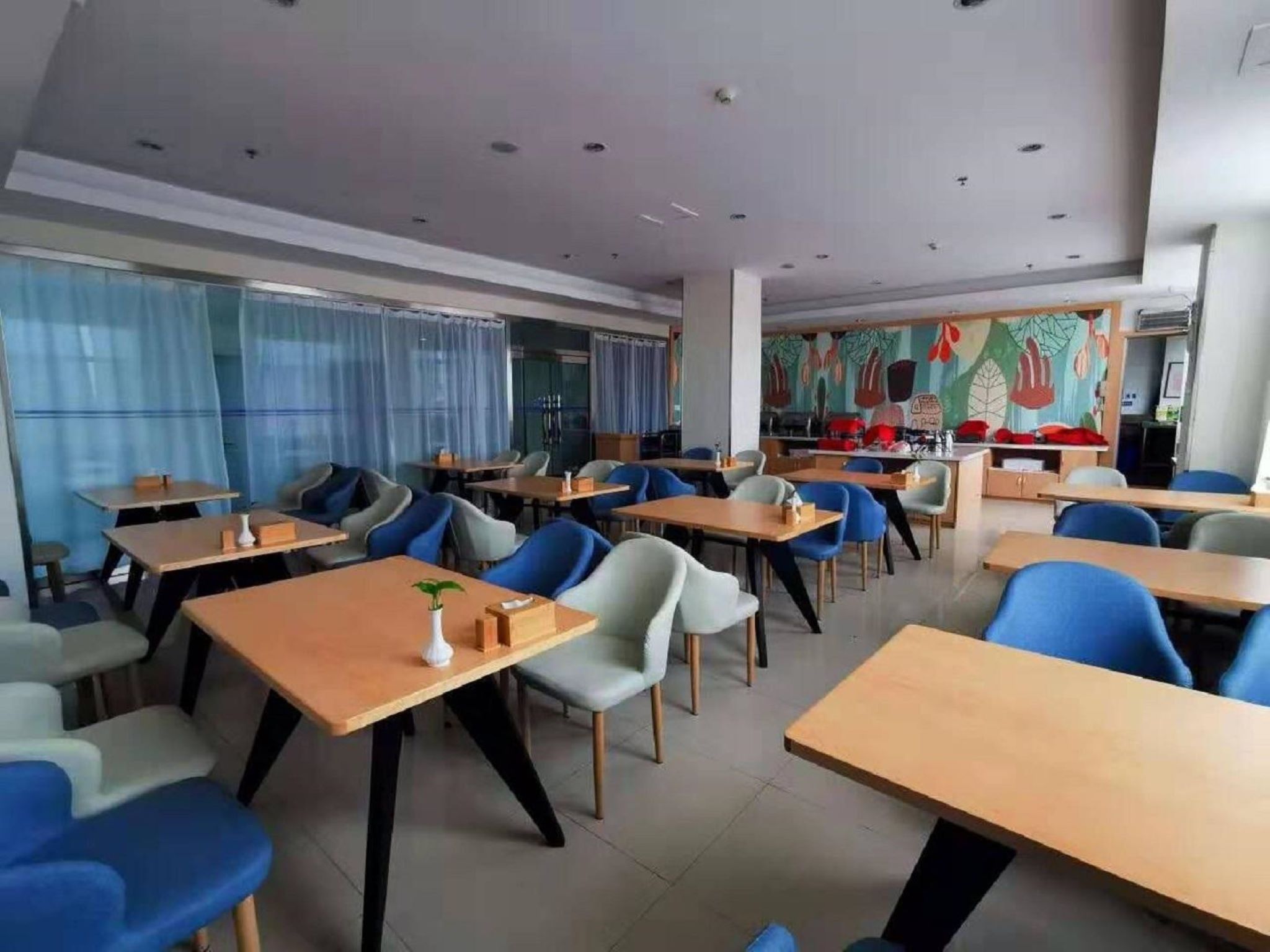 Hanting Hotel Weihai Railway Station