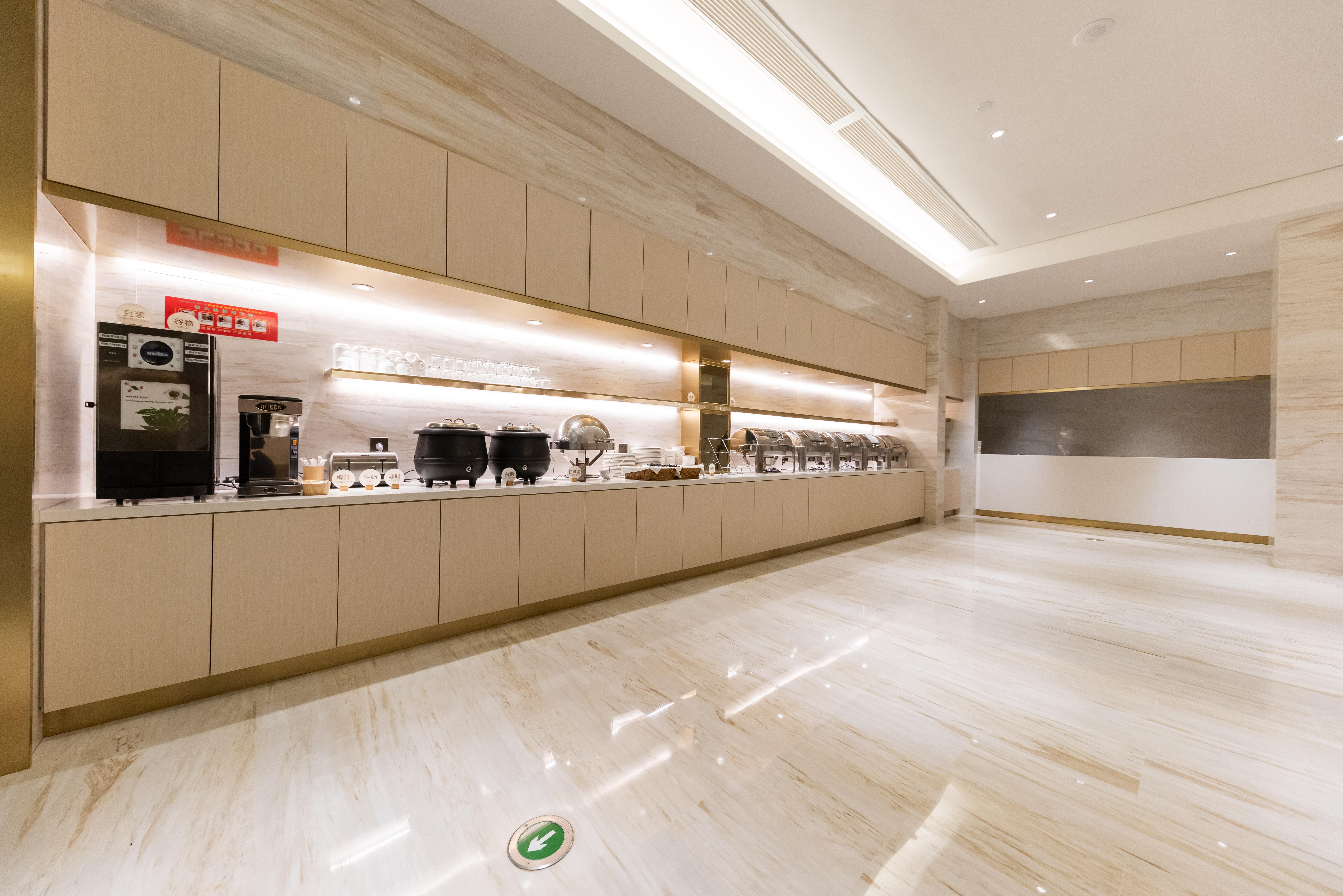 Ji Hotel (Putian Phoenix Mountain Park Branch)