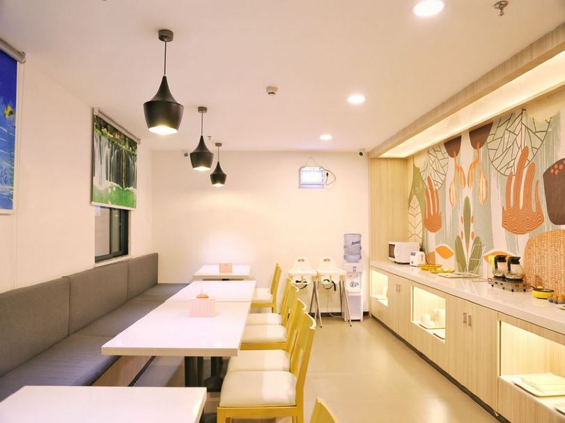 Hanting Hotel (Zhuhai Middle Lovers Road)