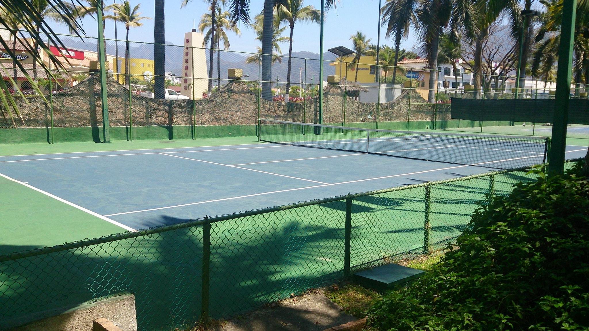 Los Tules Villas del Sol