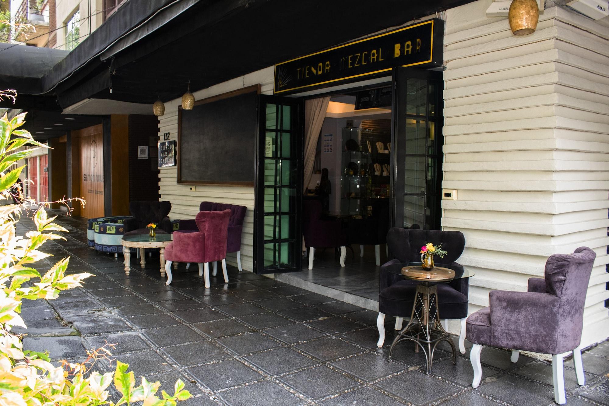 Maria Condesa by null