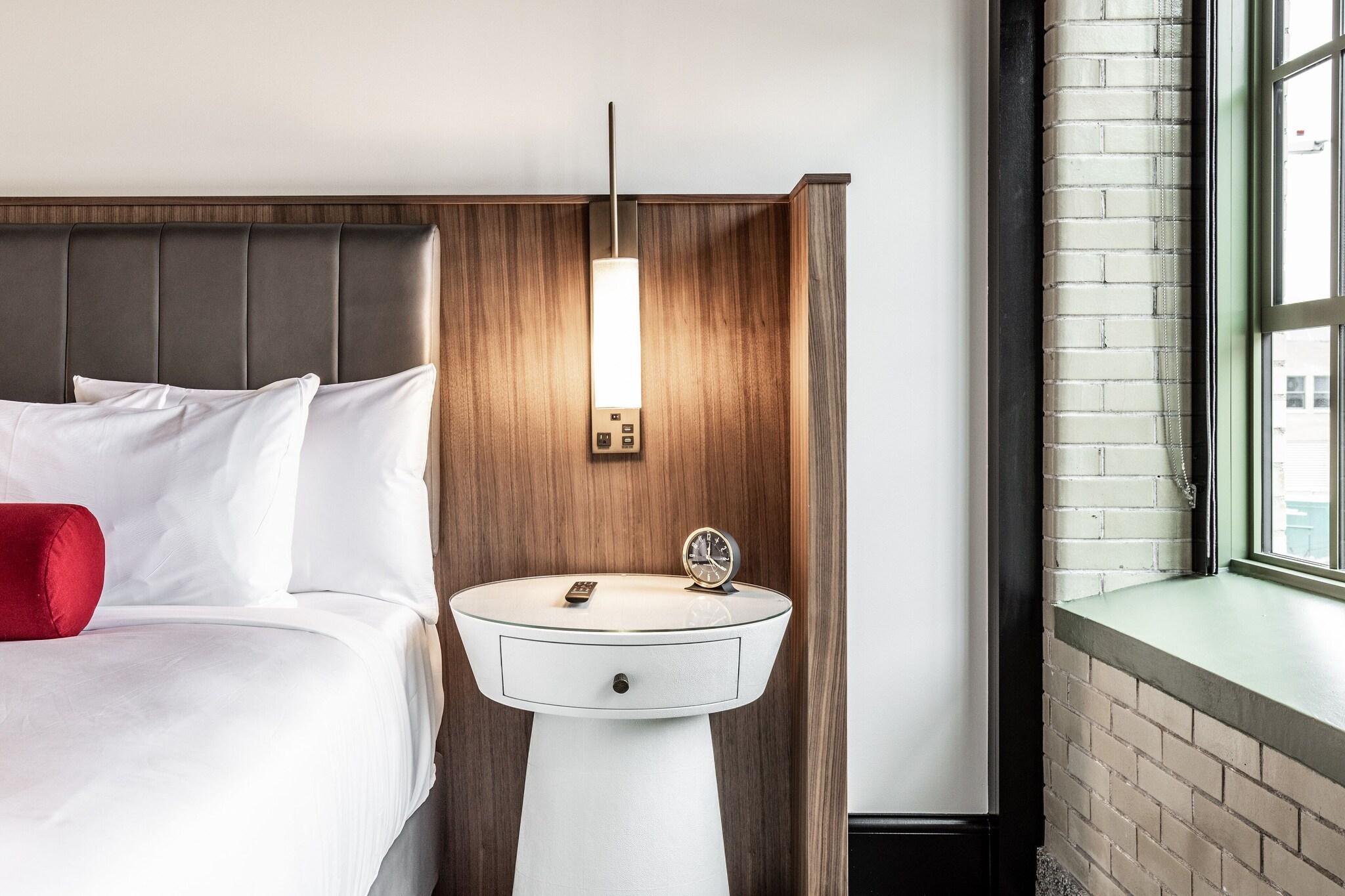 Bottleworks Hotel by null