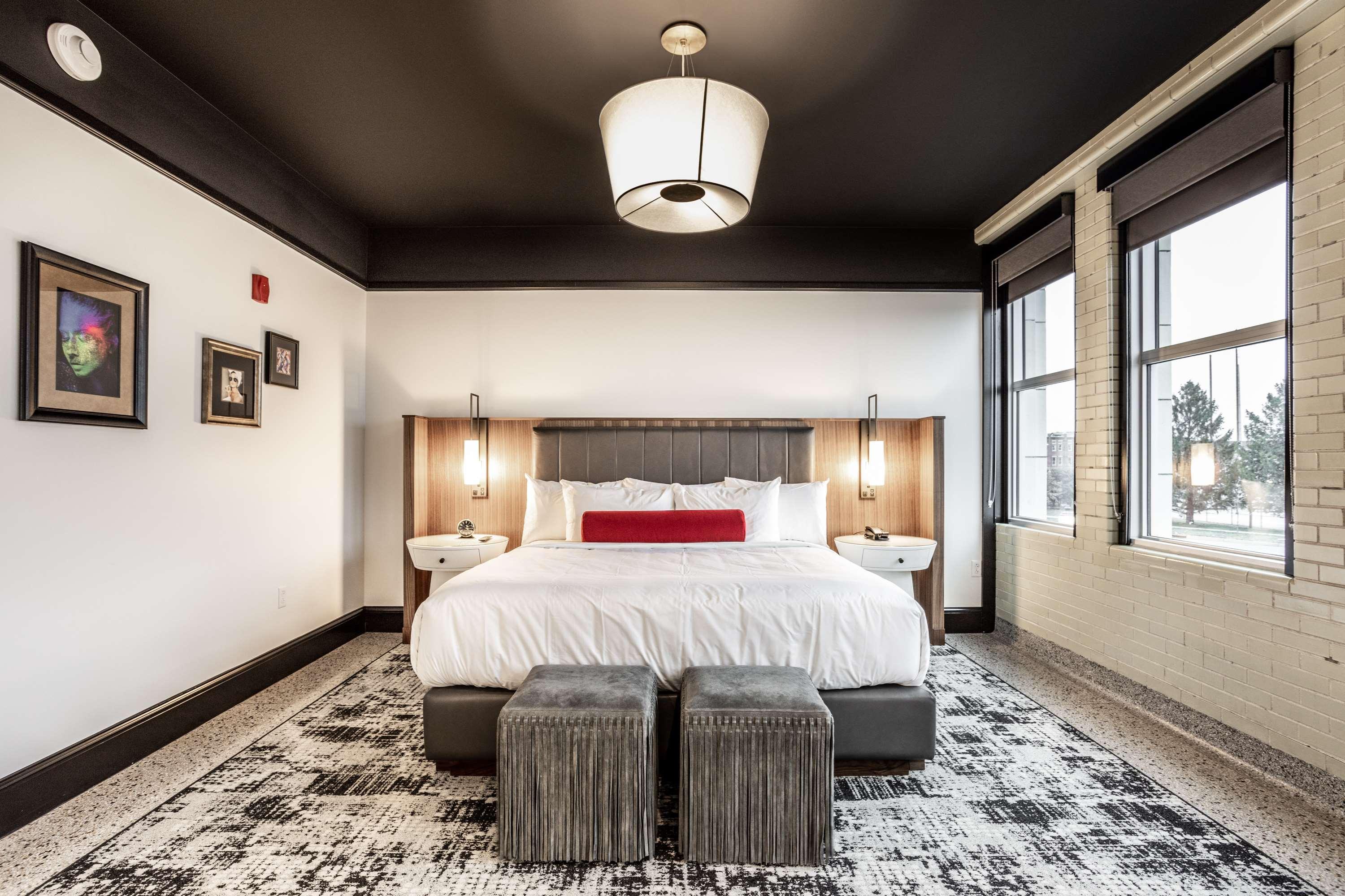 Bottleworks Hotel by null