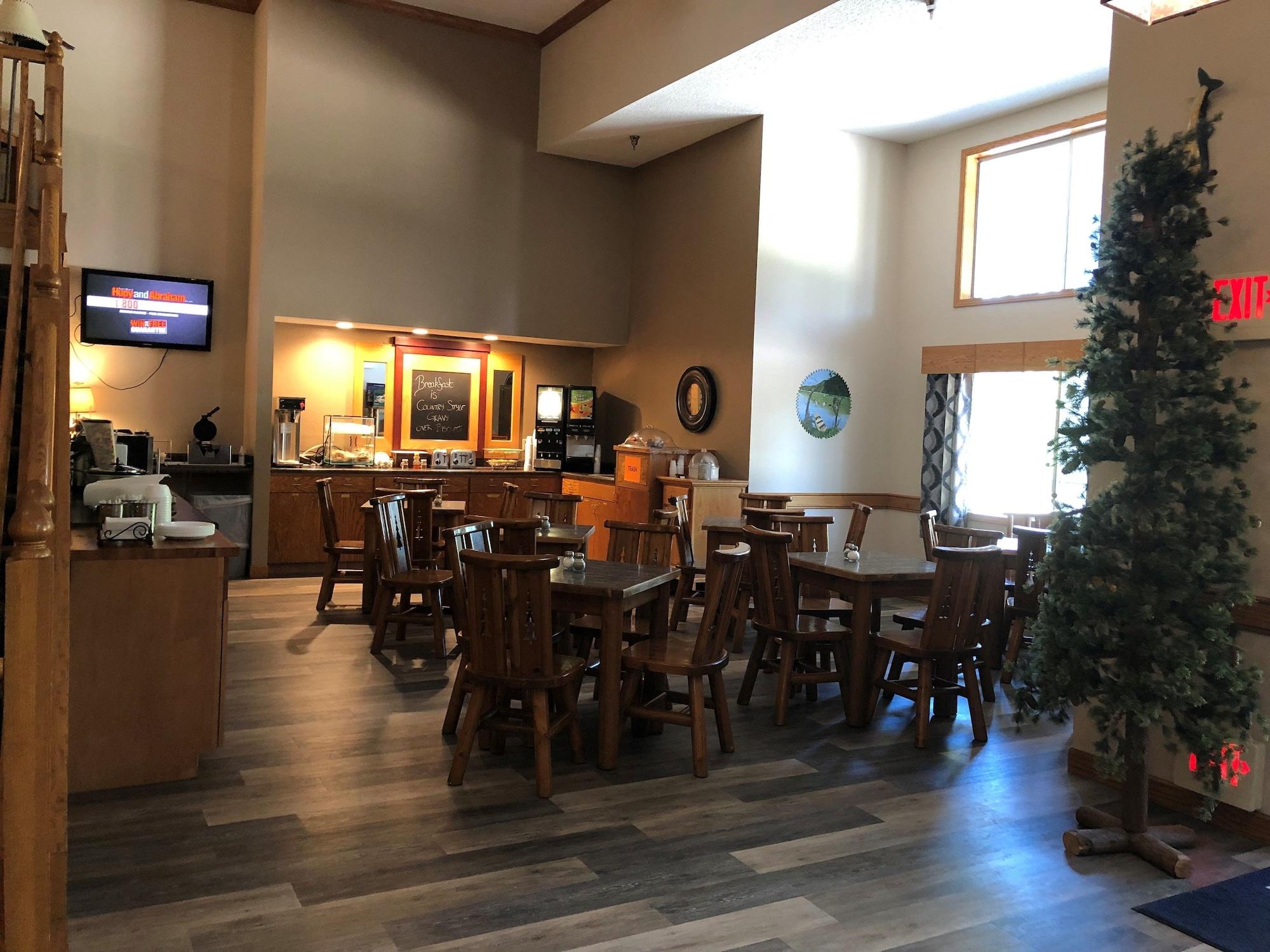 Boarders Inn Suites by CobblestoneHotels - Fayette