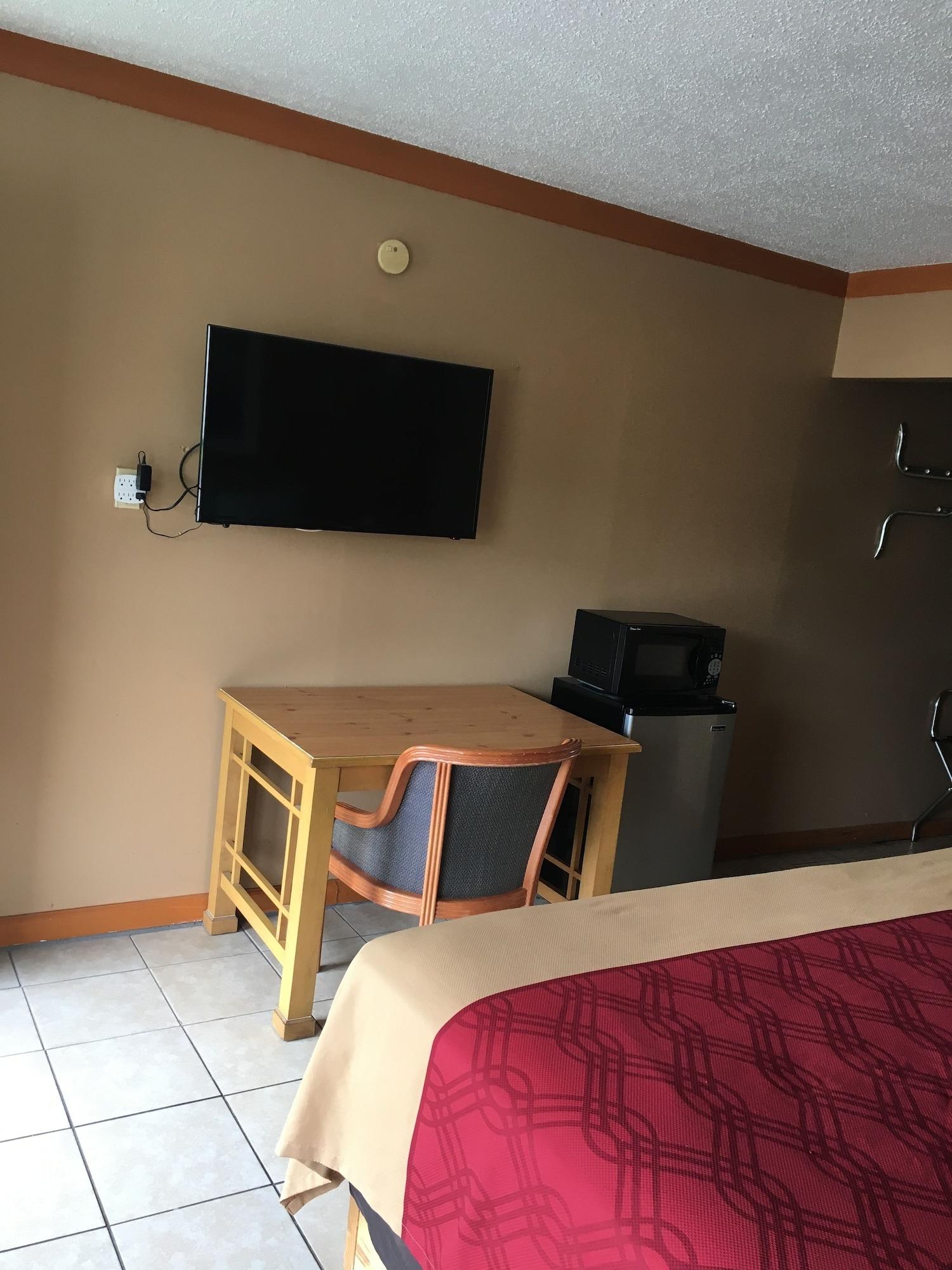 Budget Inn And Suites