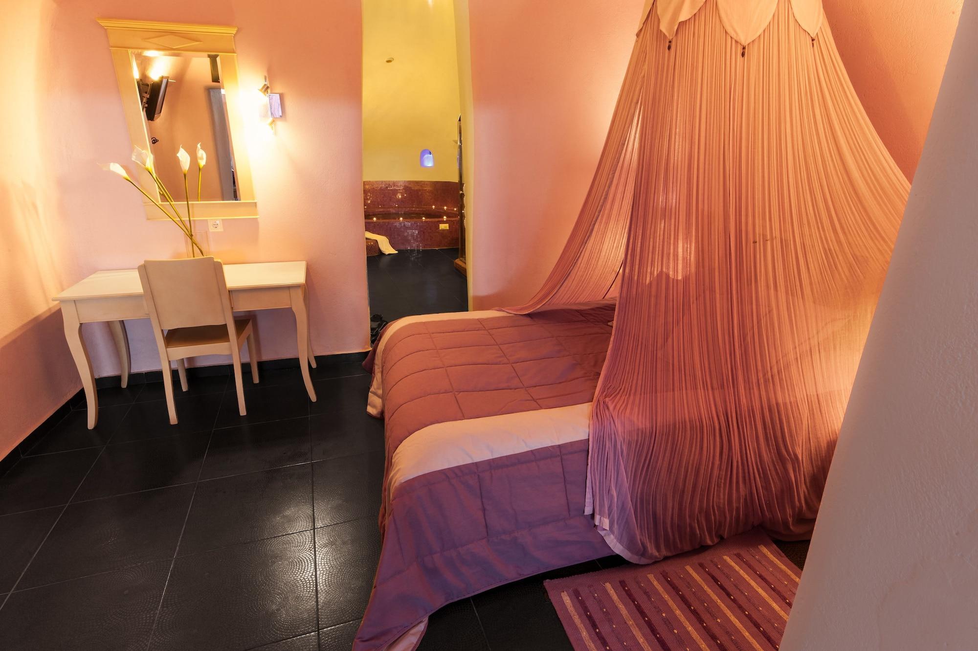 Aroma Suites by null