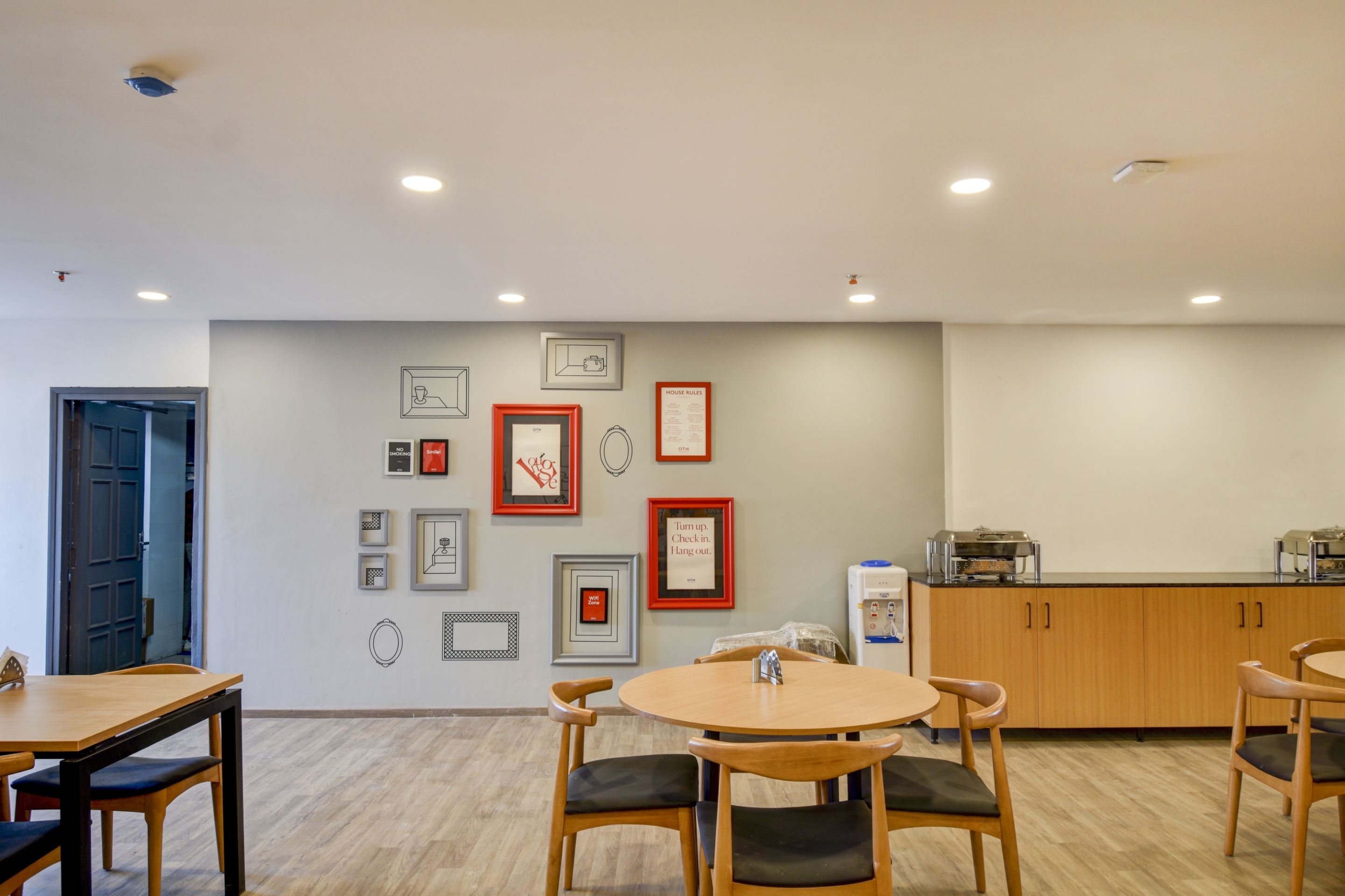 Oyo 385 Townhouse Navya International Ramamurthy N