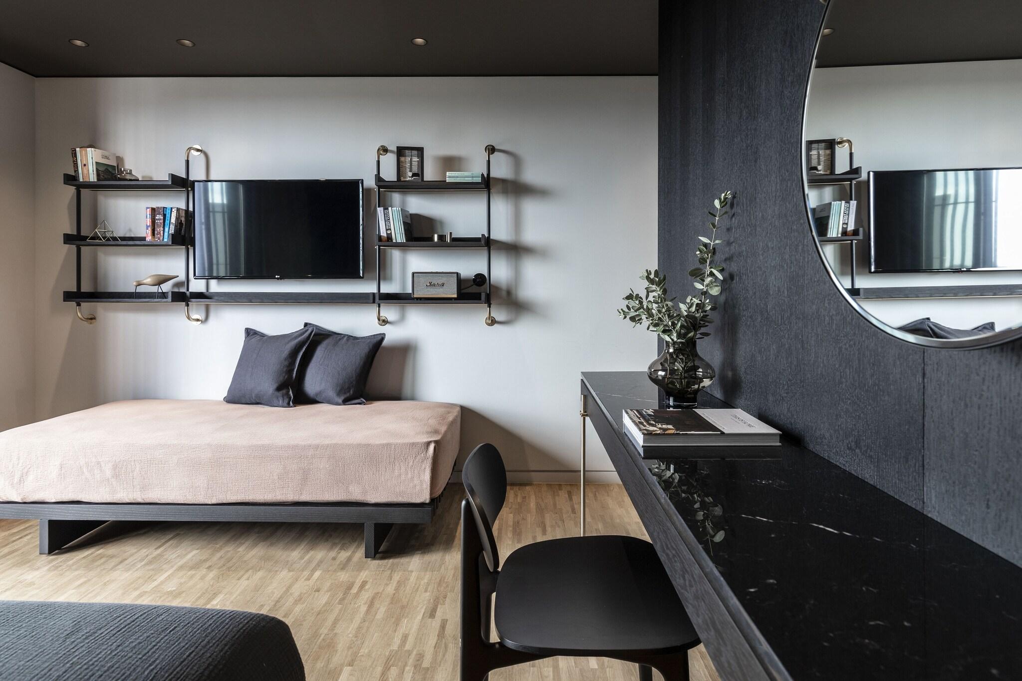 The Modernist Athens by null