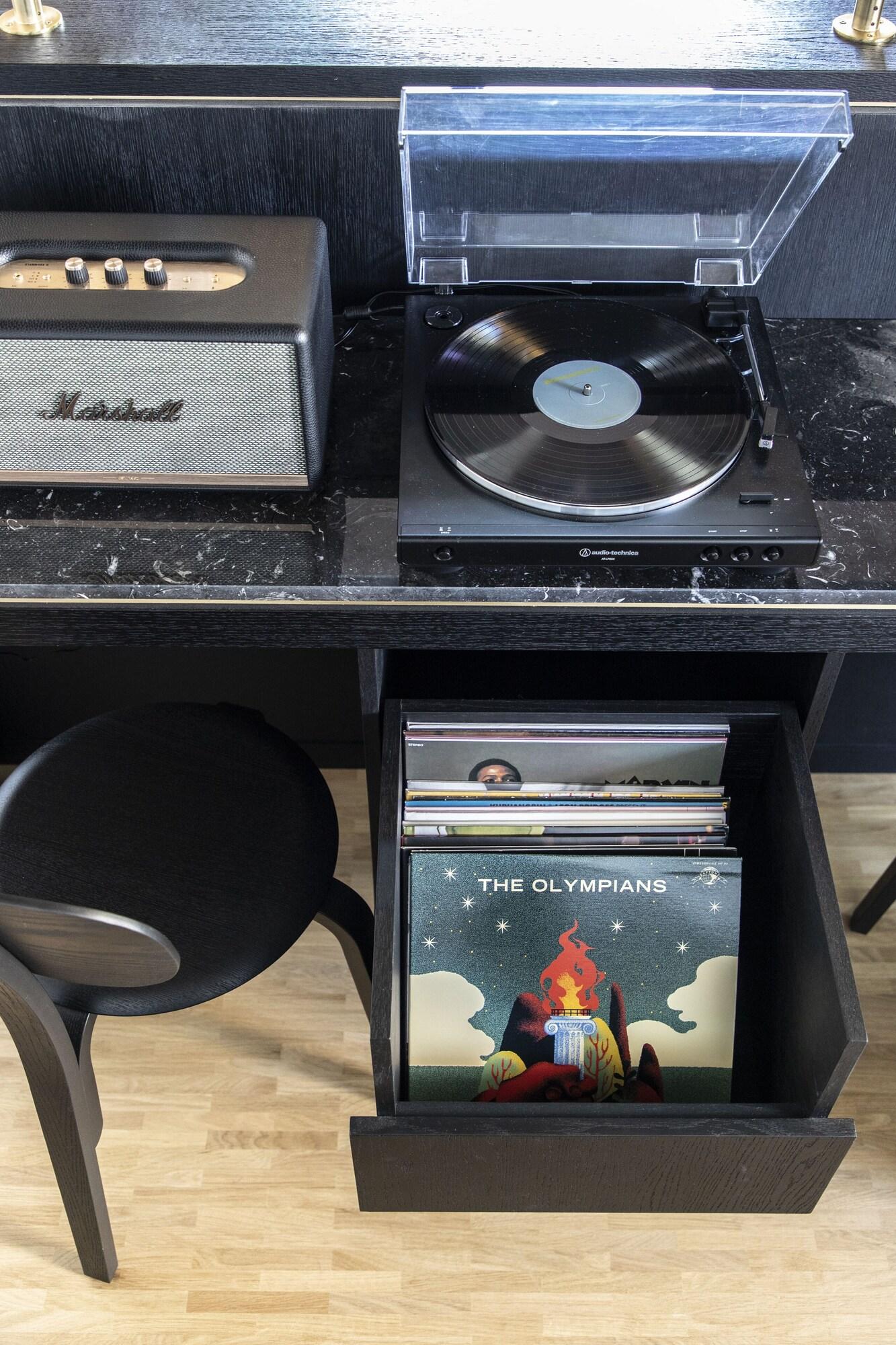 The Modernist Athens by null The Modernist Athens by null