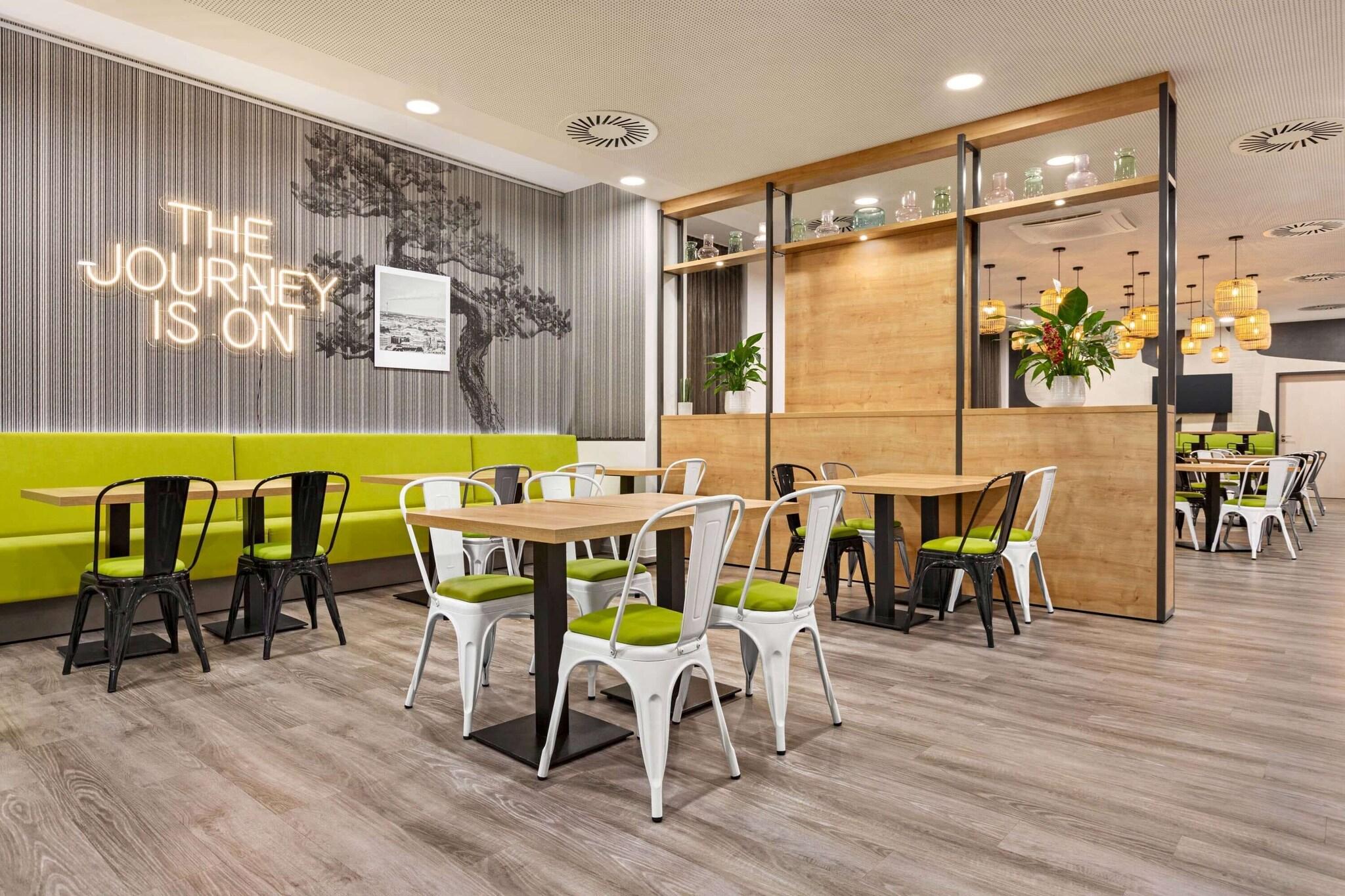 Super 8 By Wyndham Chemnitz