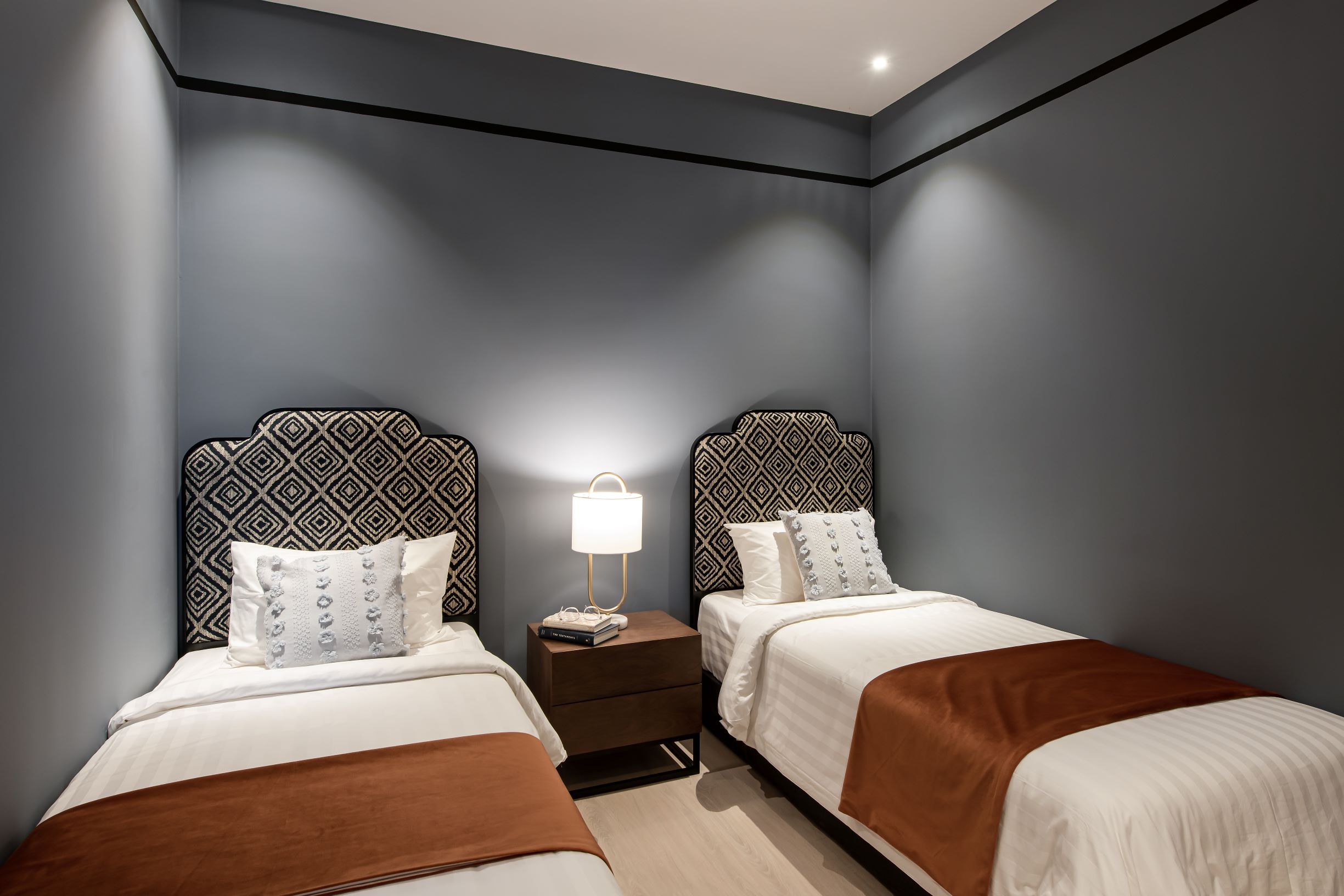 Ami Suites