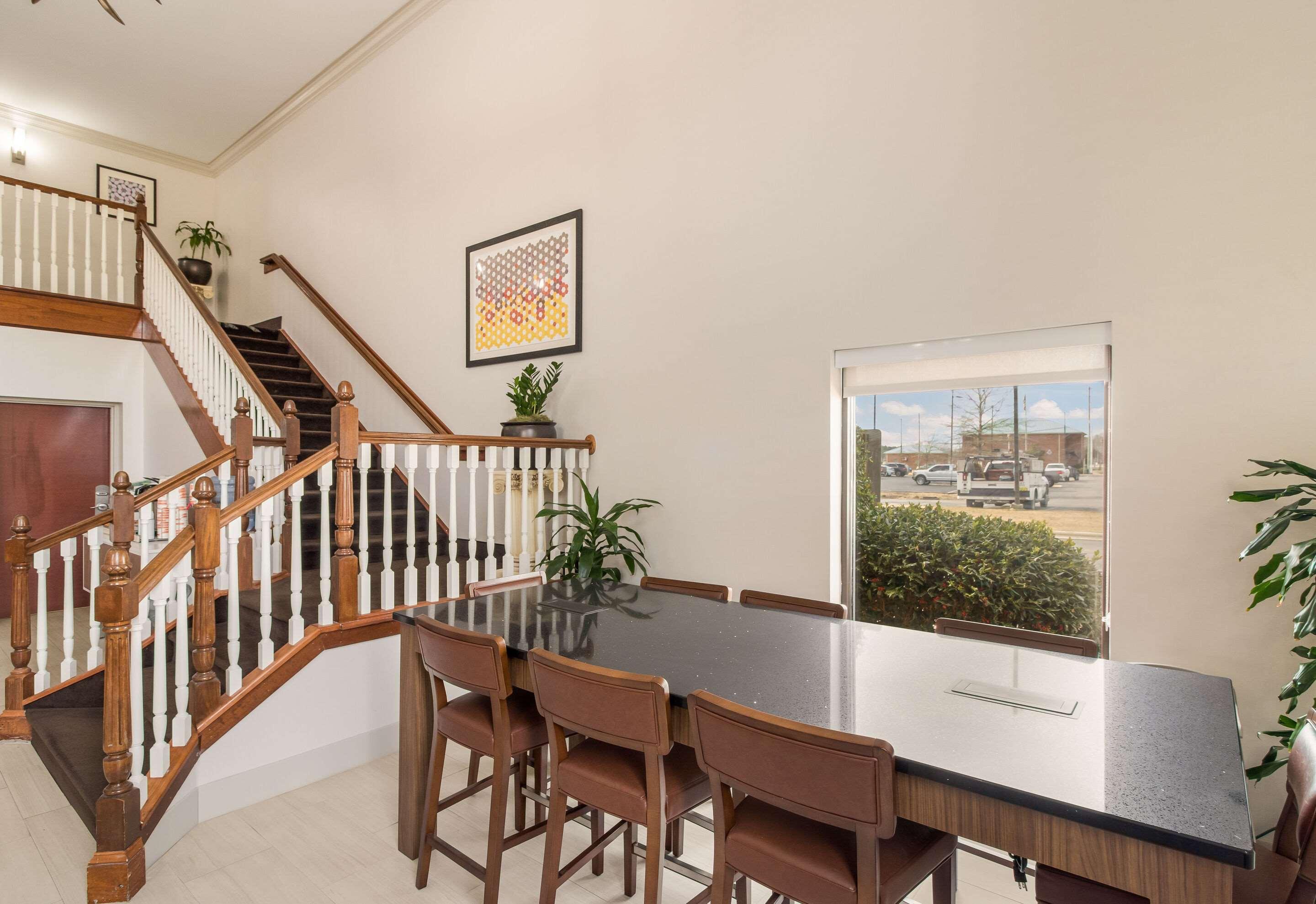 Clarion Pointe New Bern