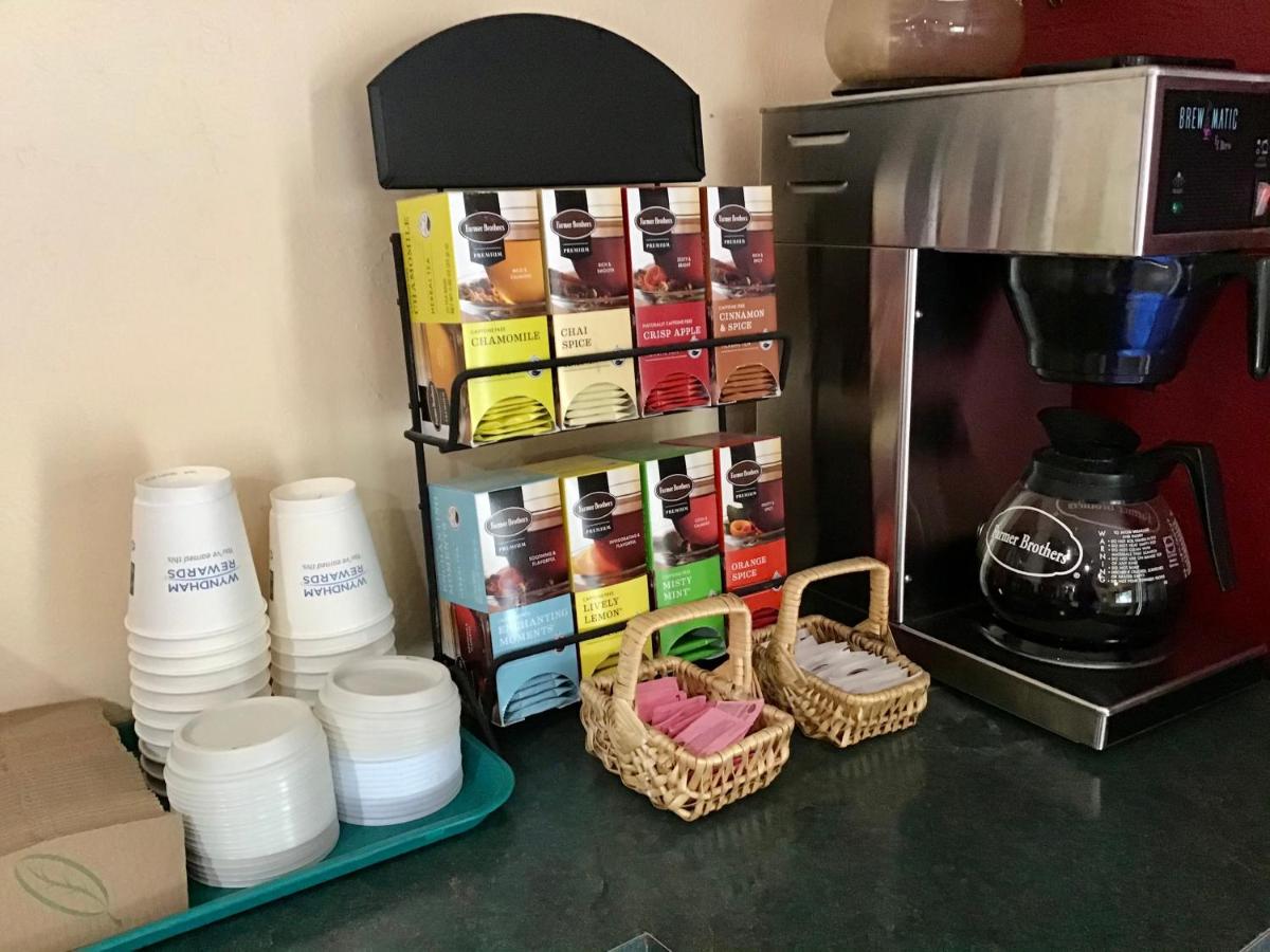 La Quinta Inn & Suites by Wyndham Bardstown