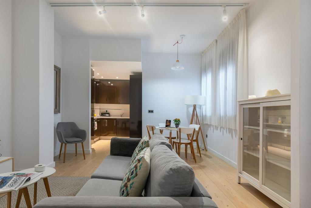 Holiday Rentals Tempa Museo