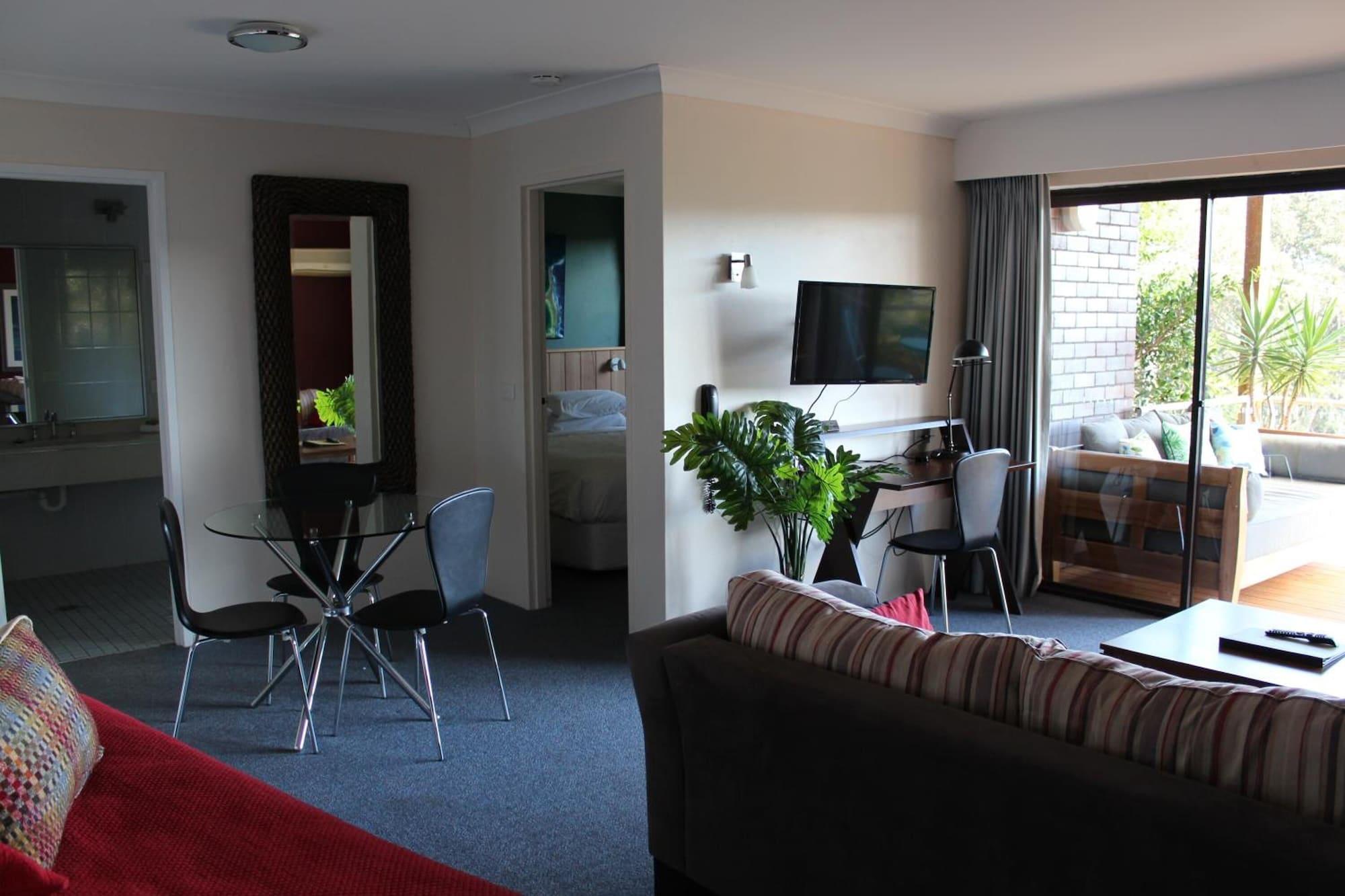 The Whale Inn by null