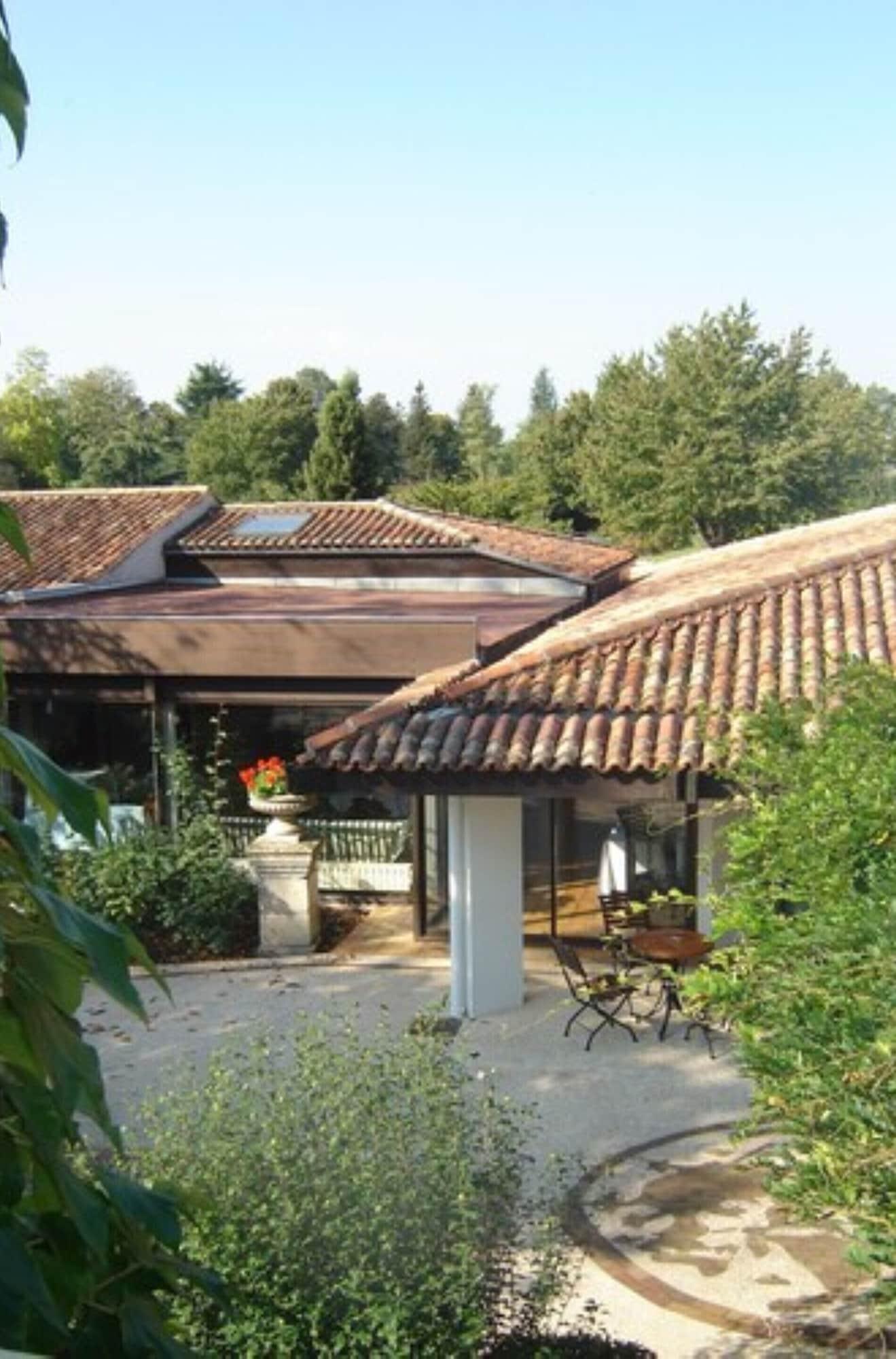 Le Relais Du Bois Saint-Georges by null