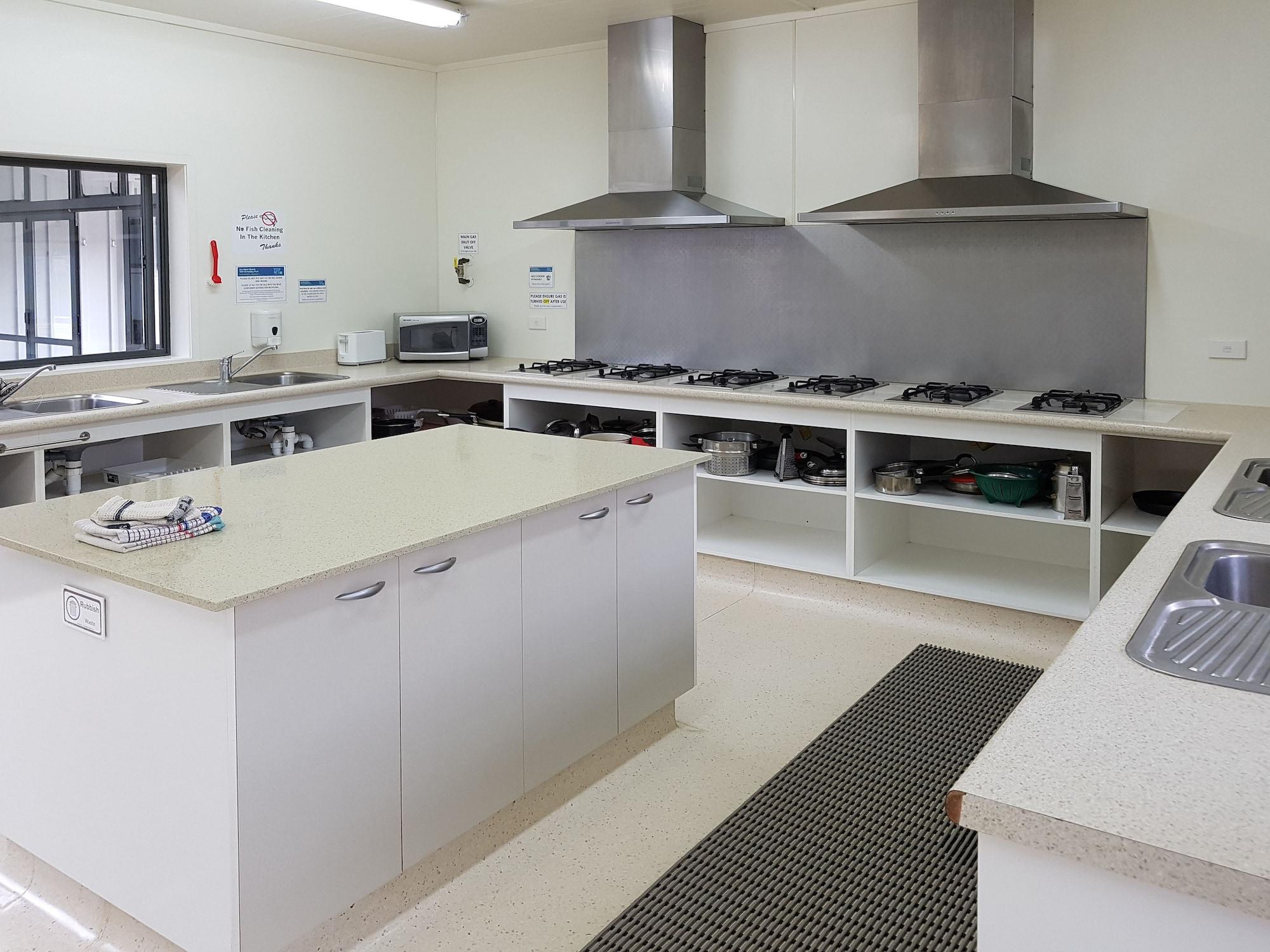 Hot Water Beach TOP 10 Holiday Park by null