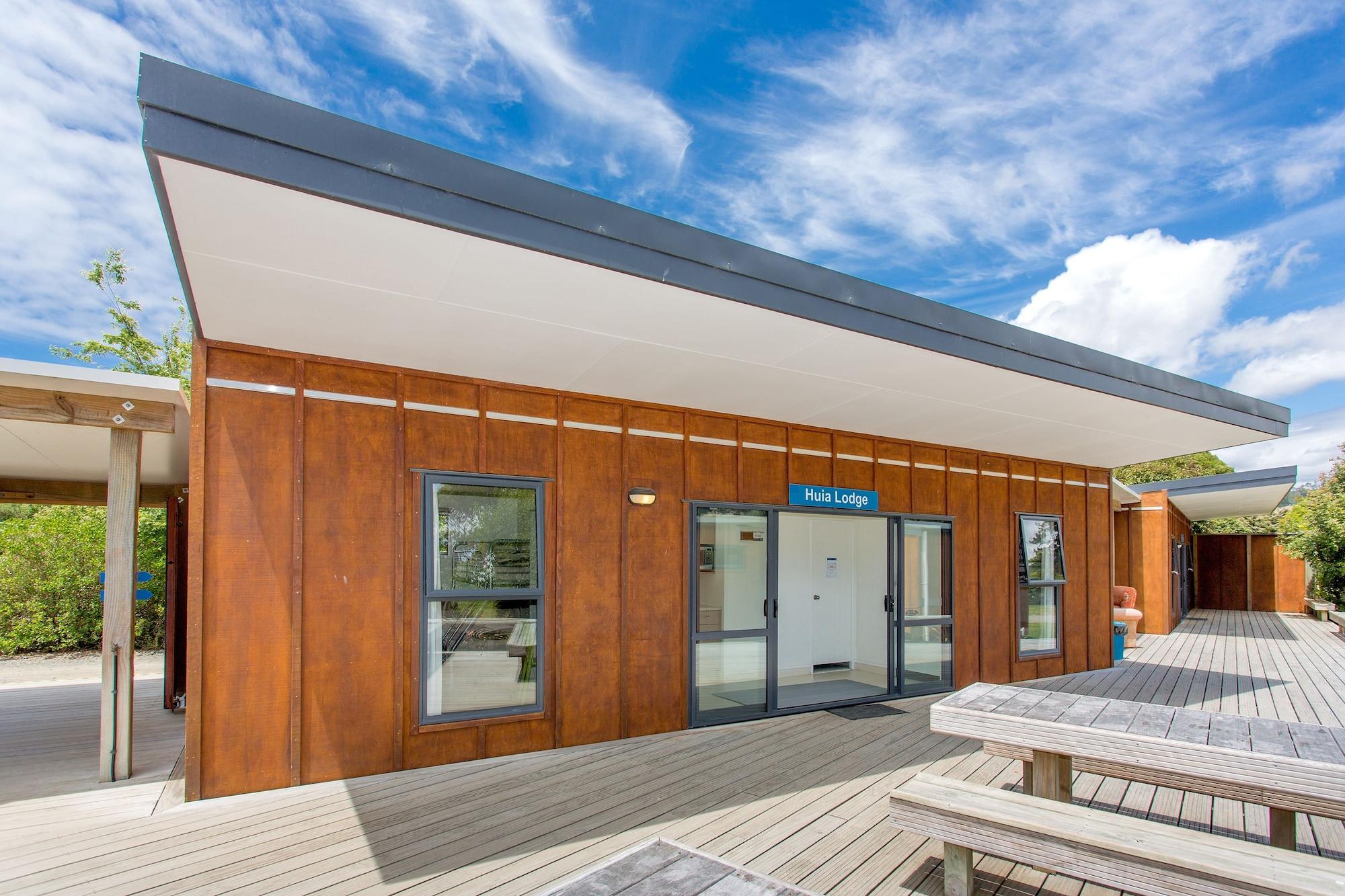 Hot Water Beach TOP 10 Holiday Park by null