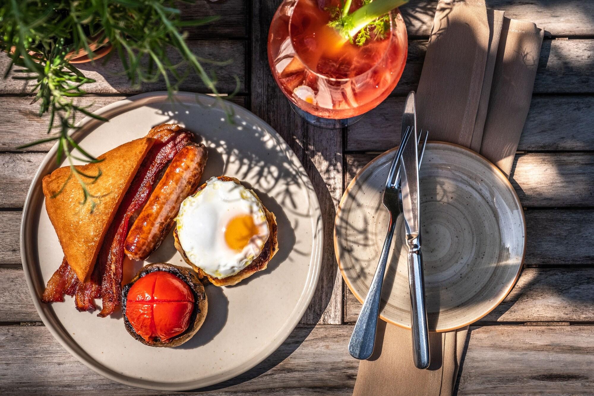 The Crown Stoke-By-Nayland by null