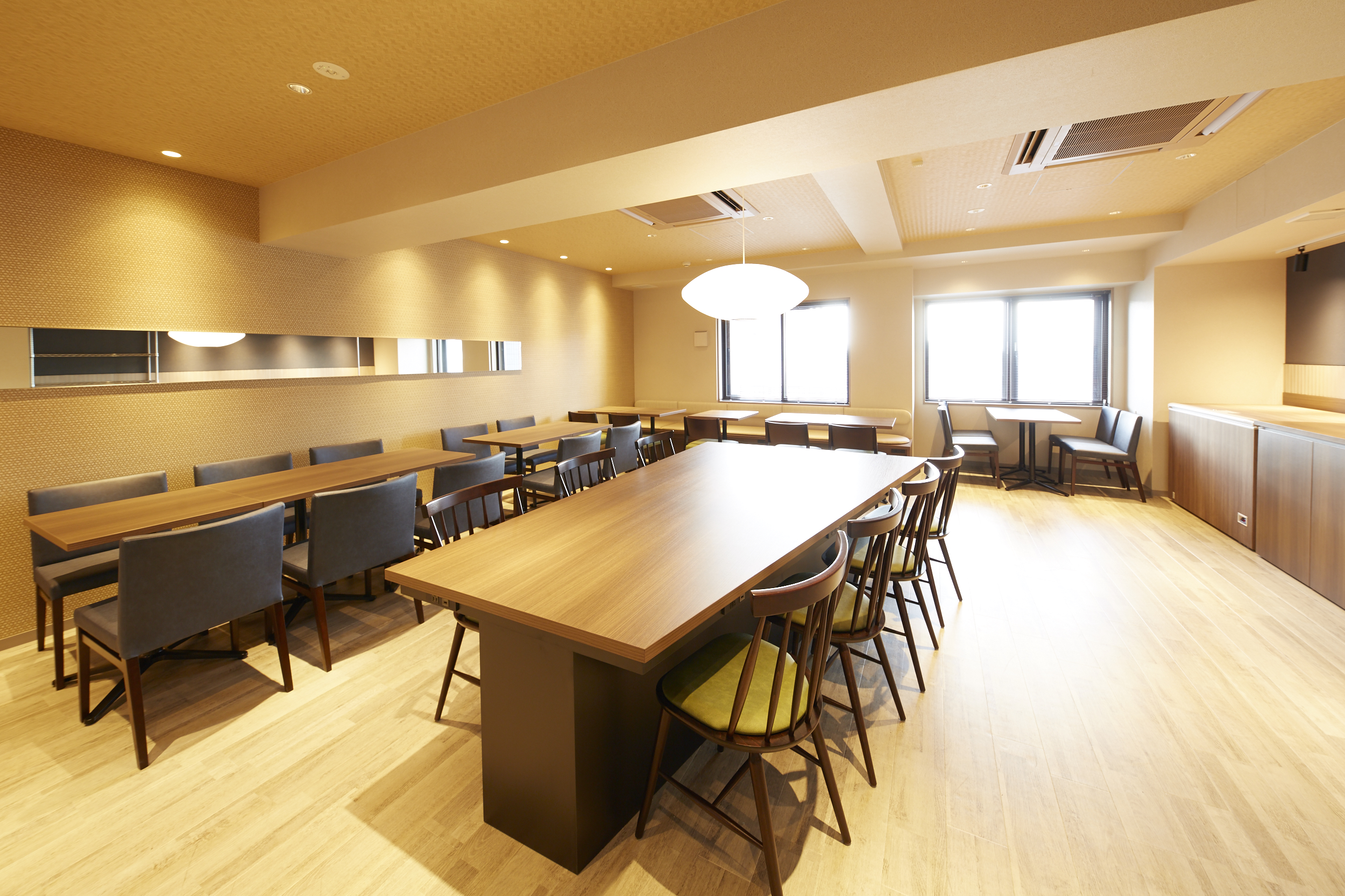 MONday Apart Premium Ueno