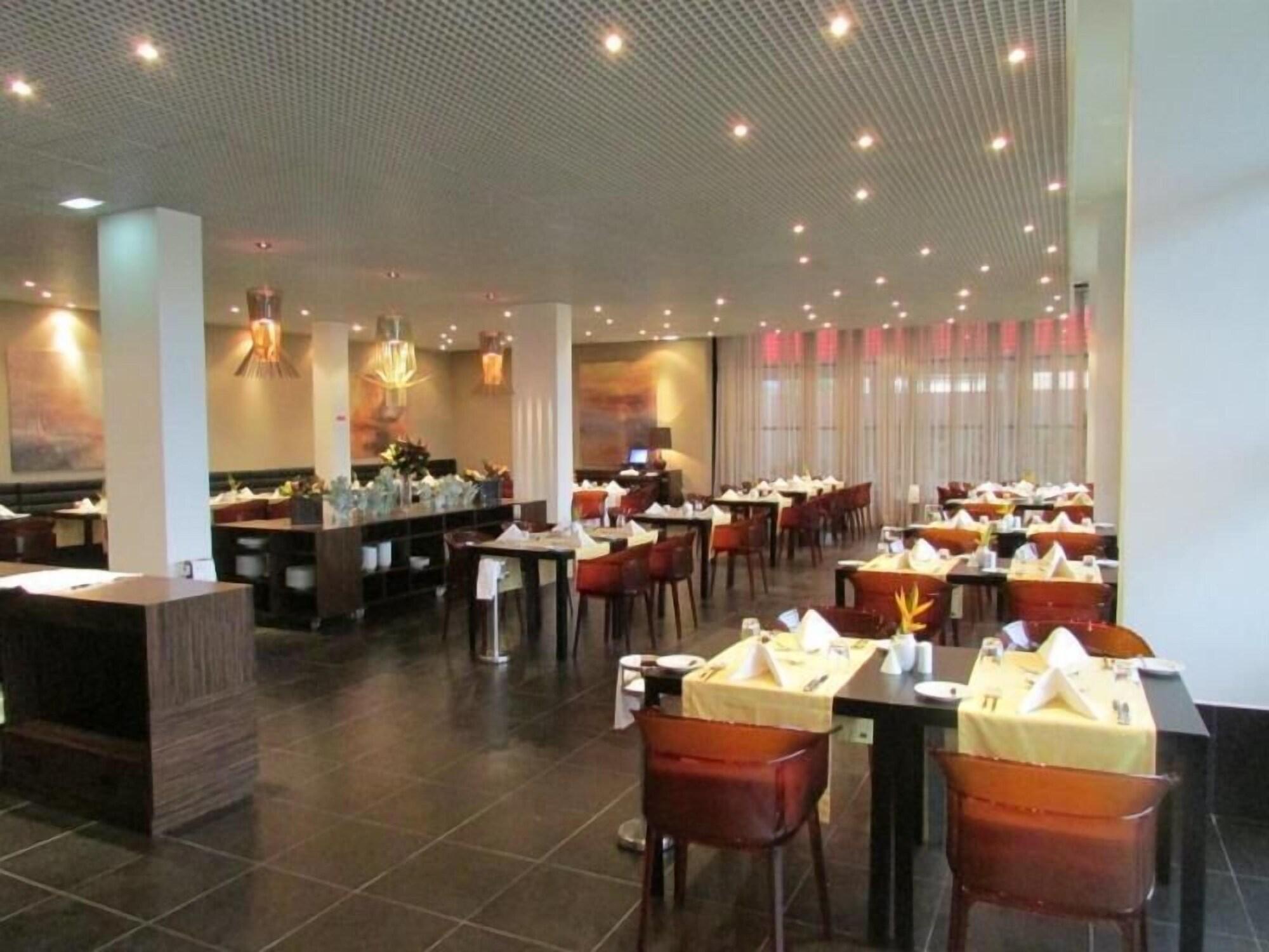 Samba Hotel