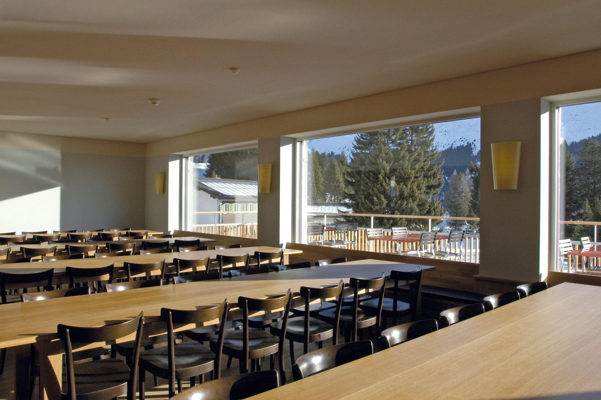 Youth Hostel Valbella