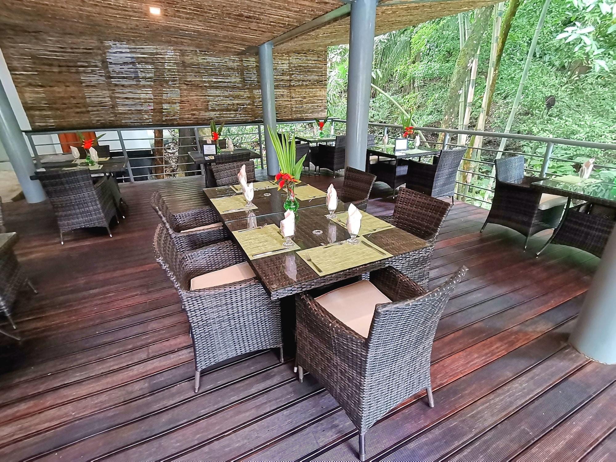 Jungle Vista Boutique Hotel