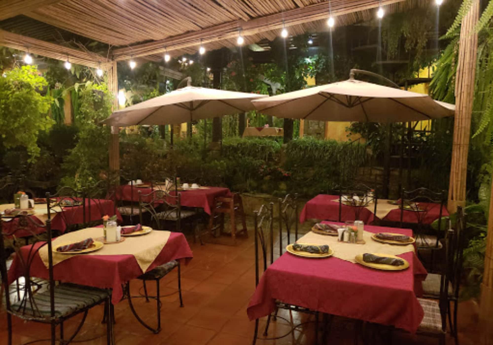 Hotel Eterna Primavera Antigua