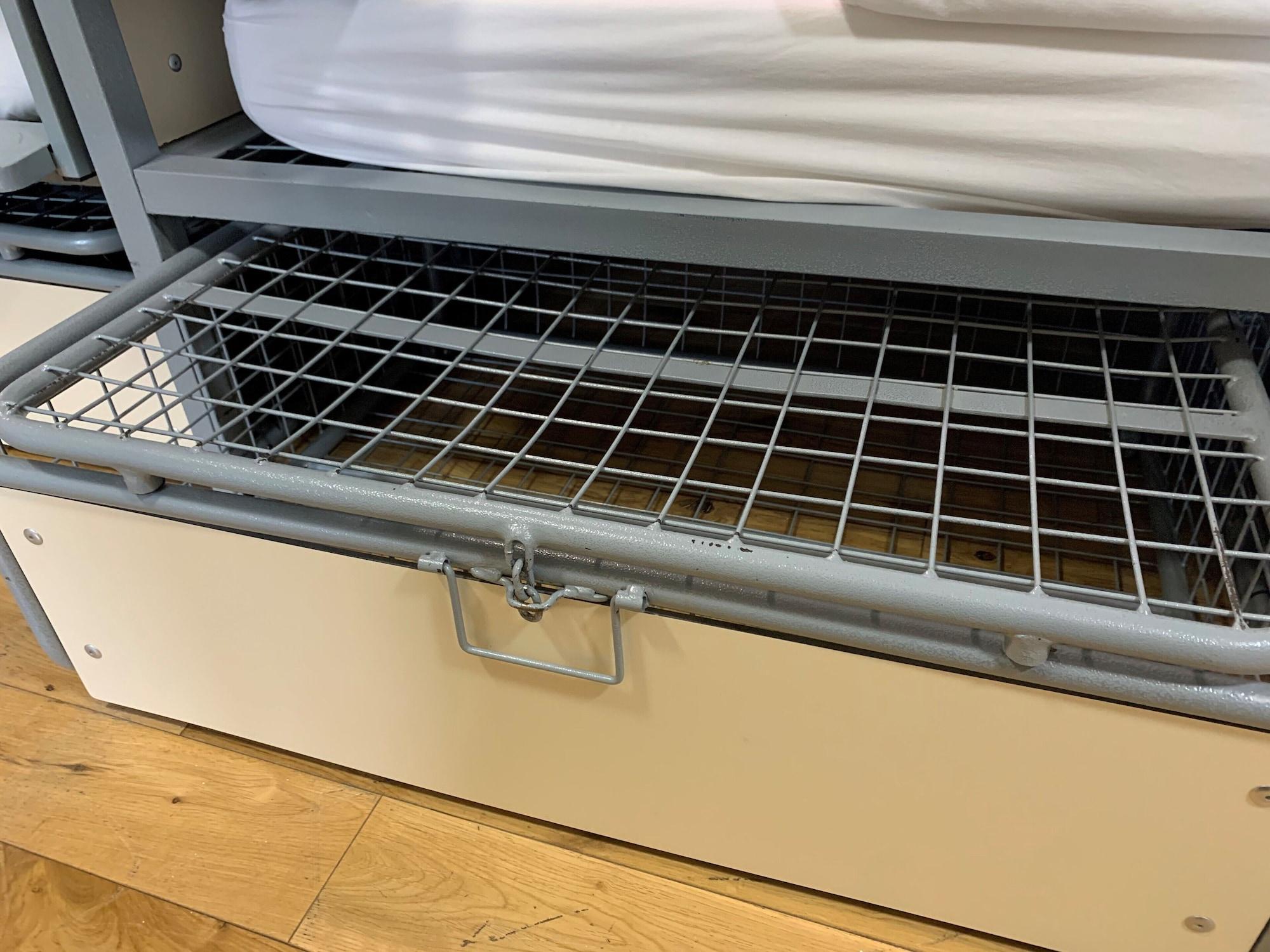 Galway City Hostel by null