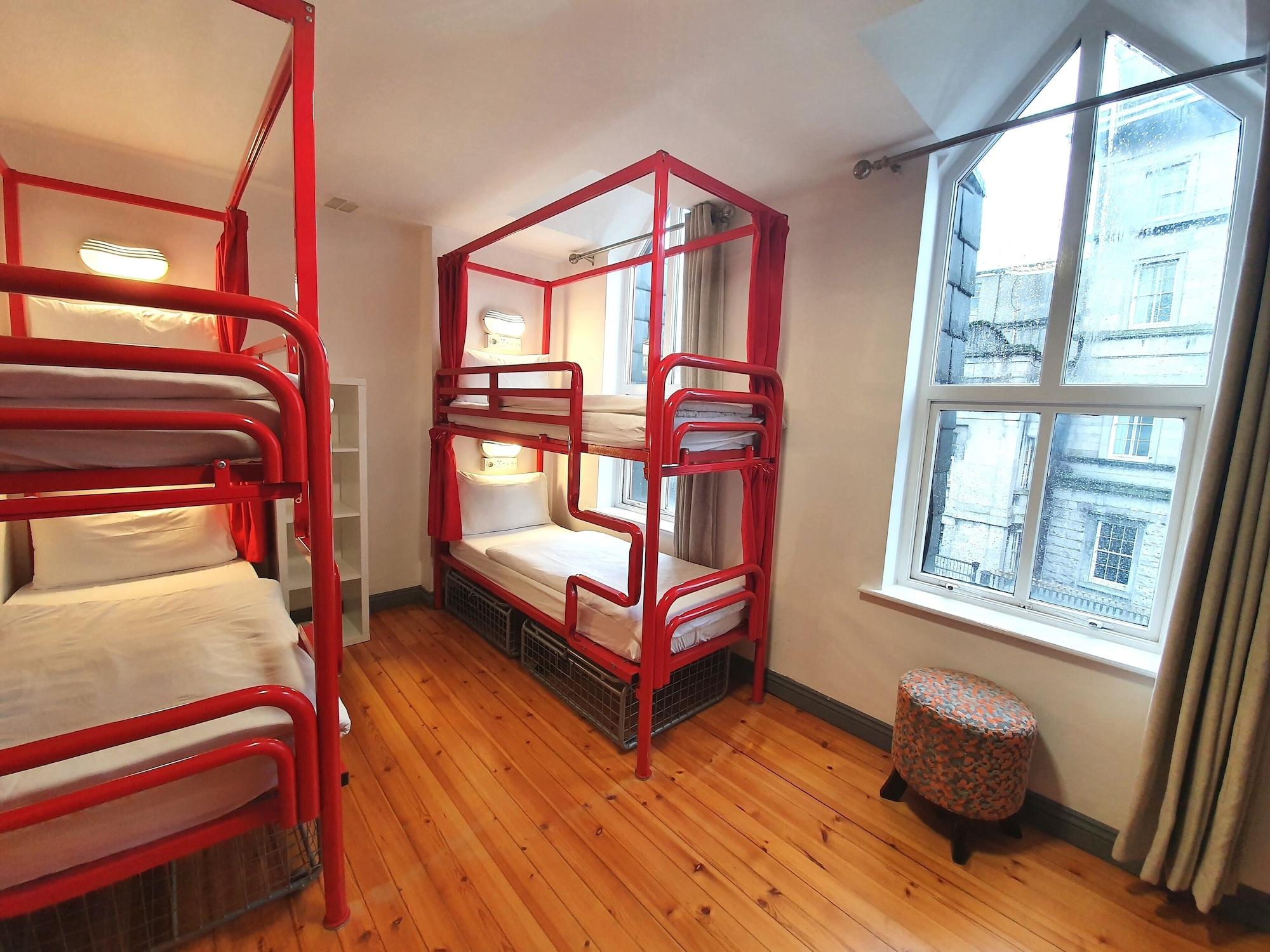 Galway City Hostel by null
