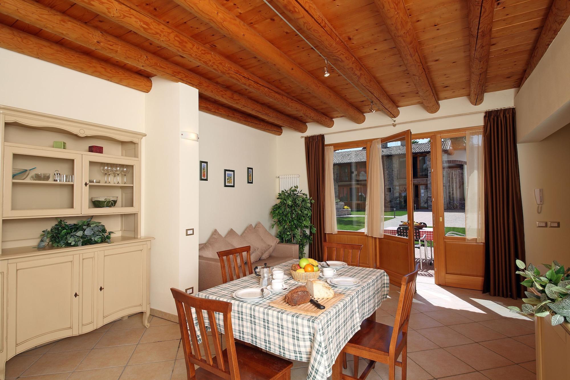 Residence Borgo Mondragon
