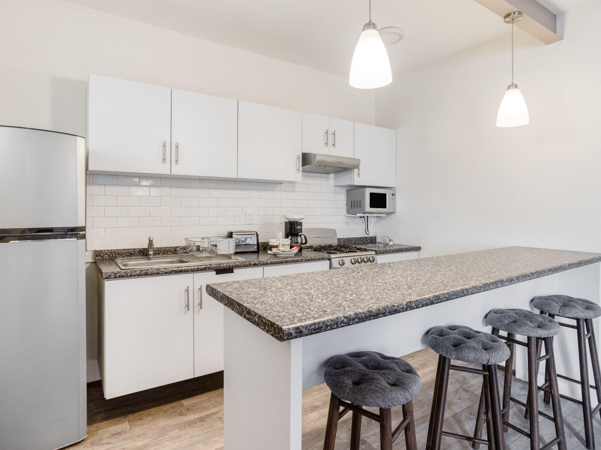 OM 686 Urban Lofts