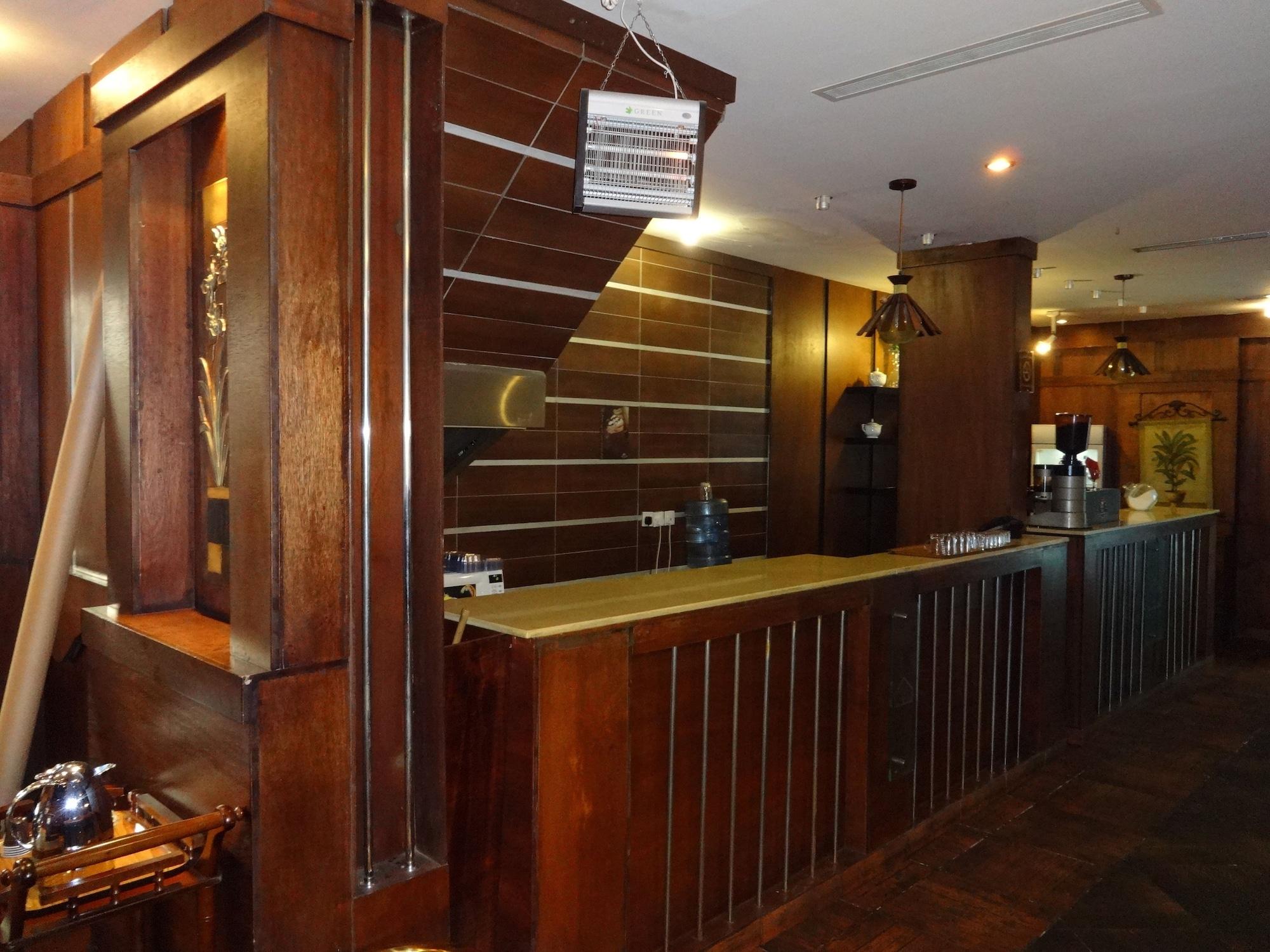 Orans Suites 2
