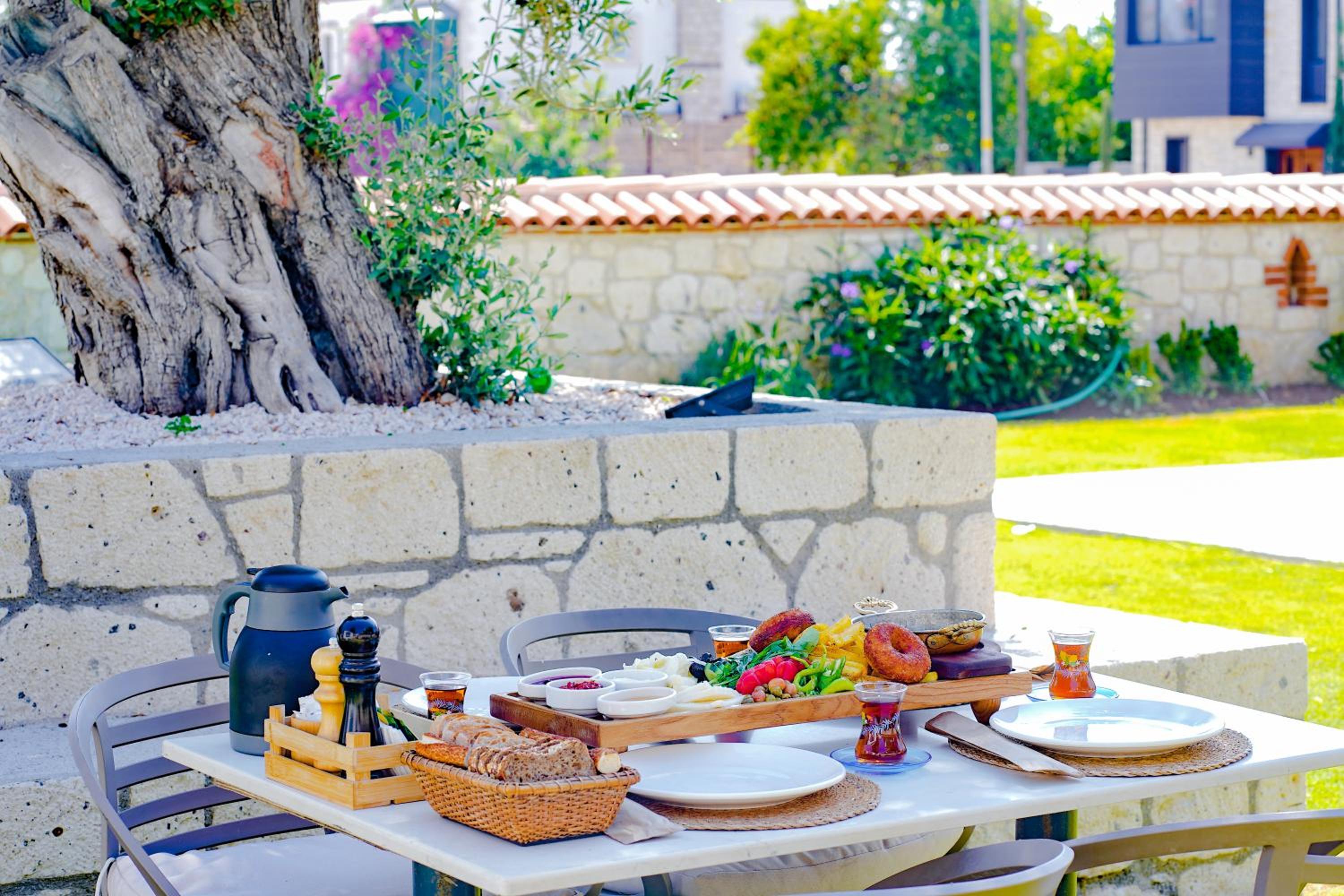 Alacati Limonaia Hotel