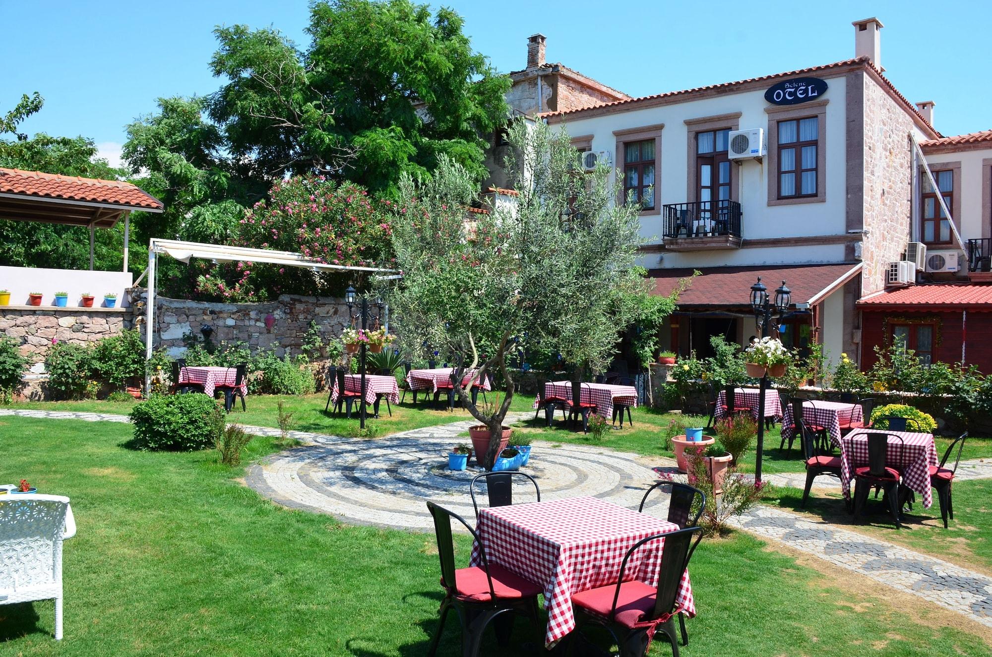 Eden Selene Hotel