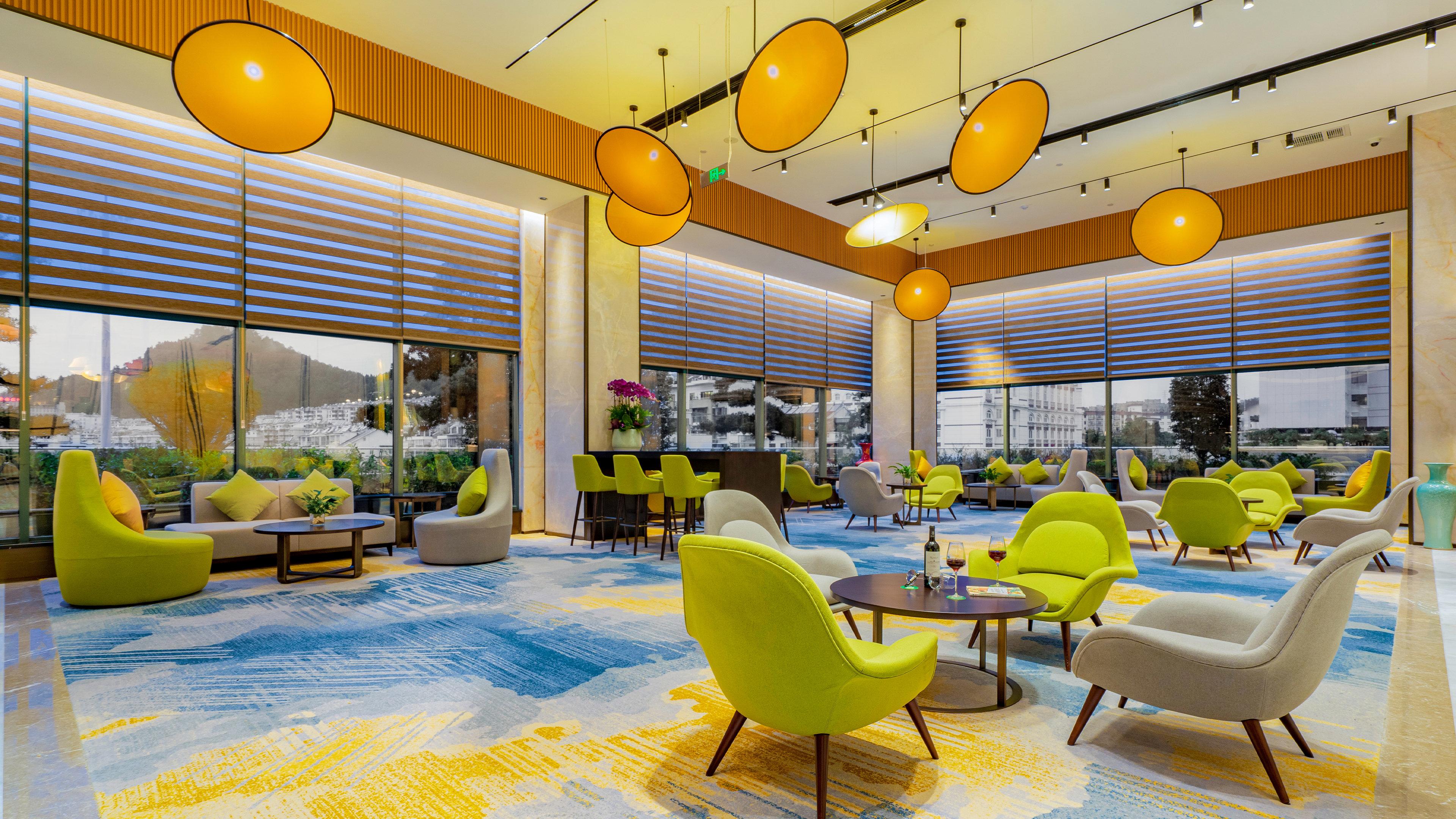 Holiday Inn One Thousand Island Lake