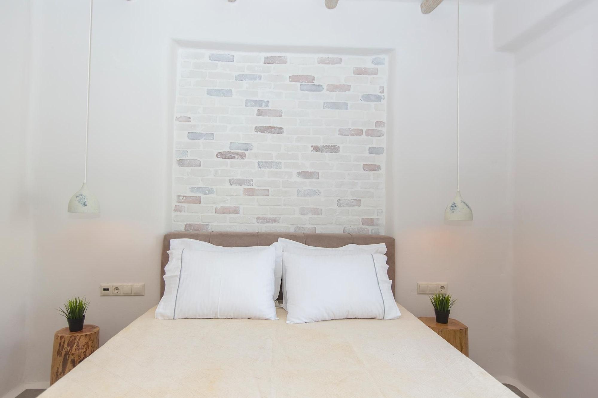 Ampelos Suites