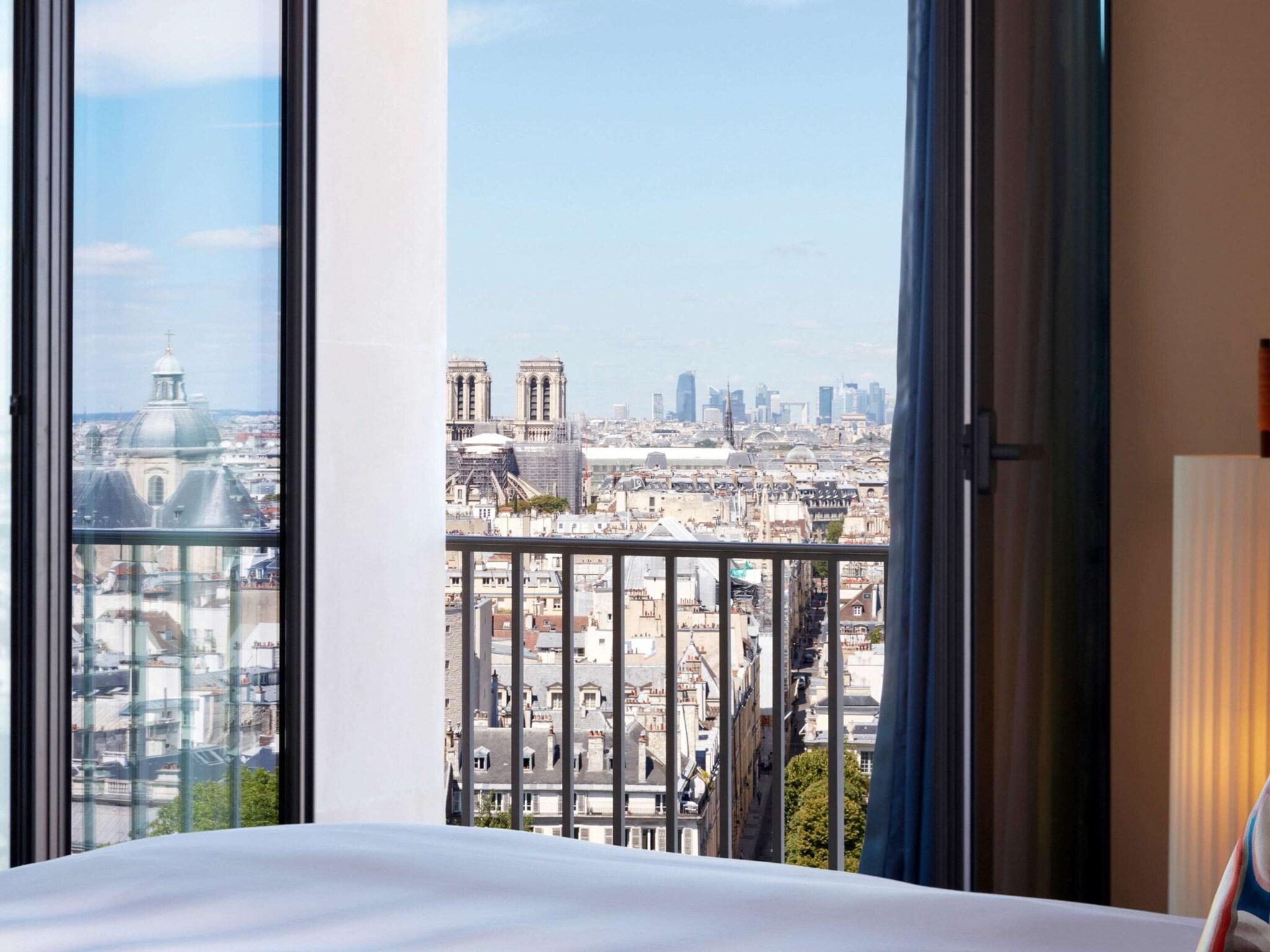 Imagem da galeria de So/ Paris