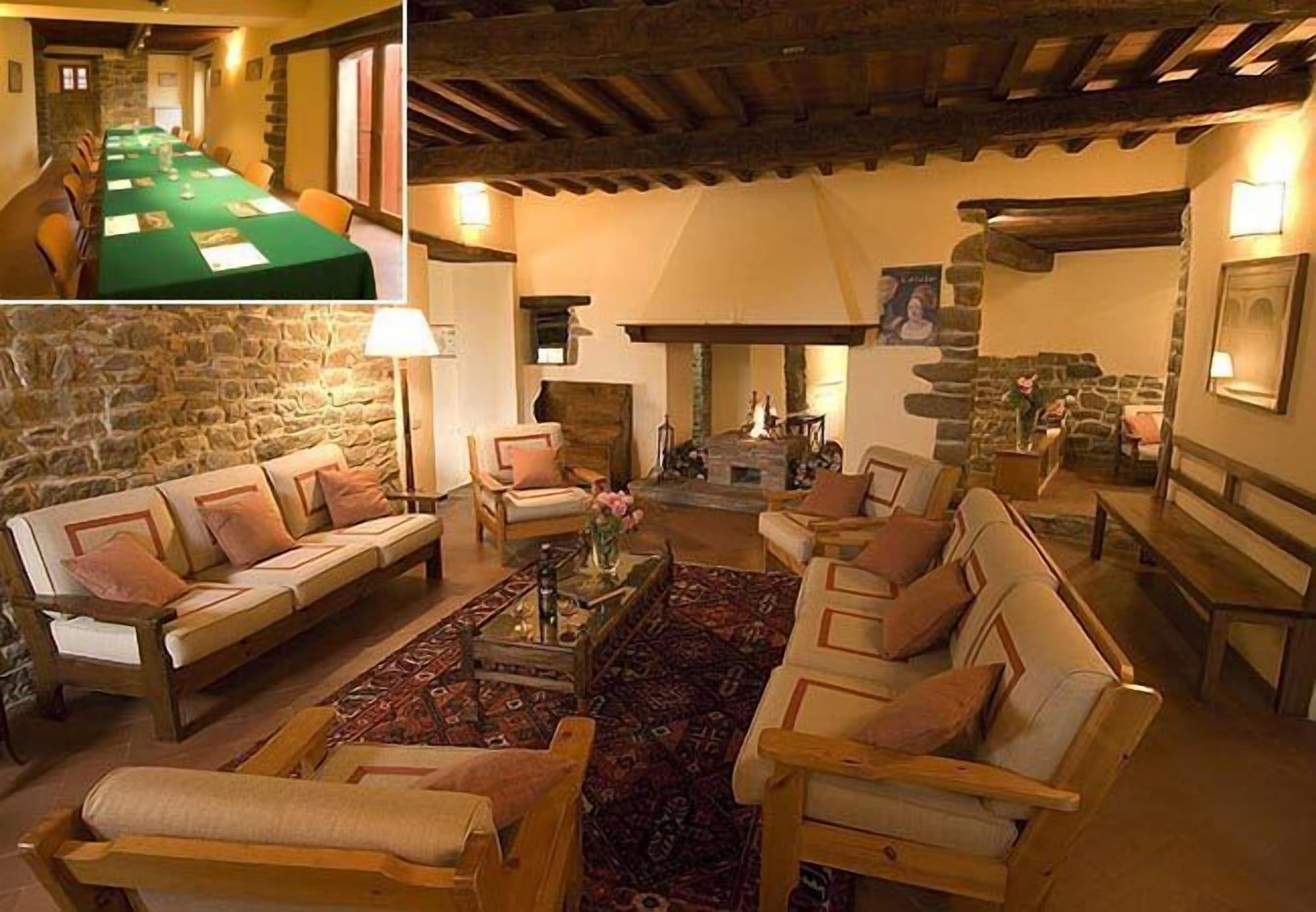 Castello di Gargonza by null