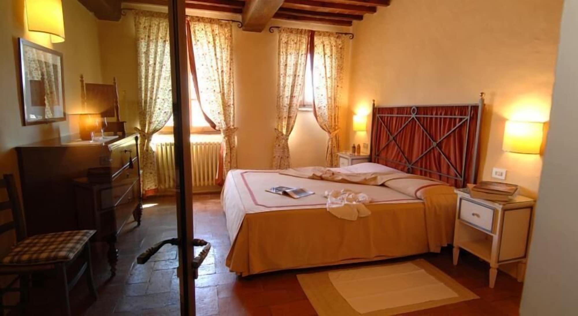 Castello di Gargonza by null