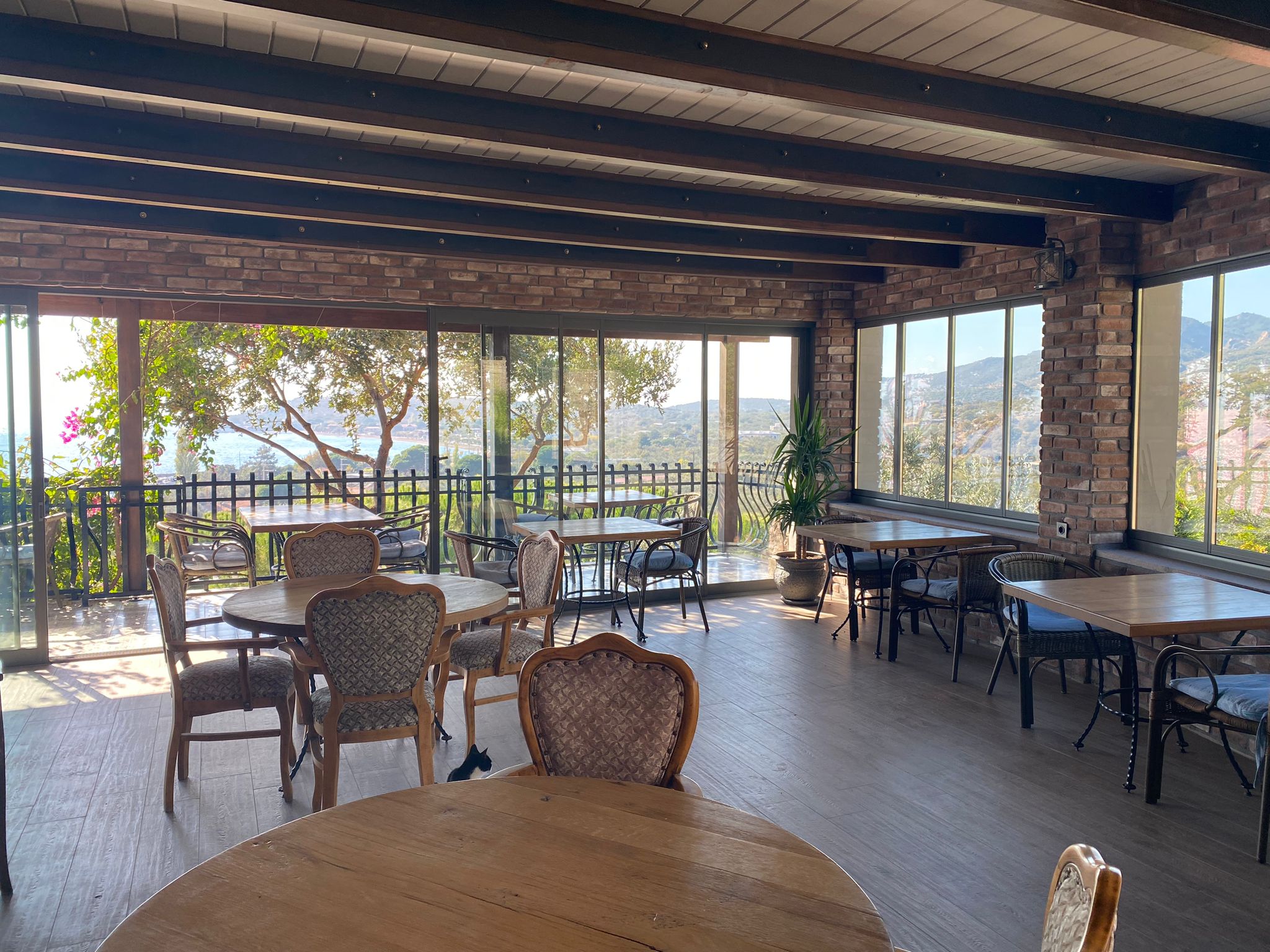 Assos Longevity Hotel