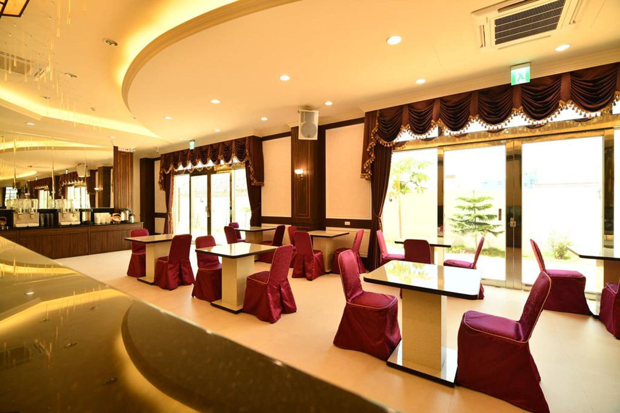 Chuan Cheng Castle Hotel