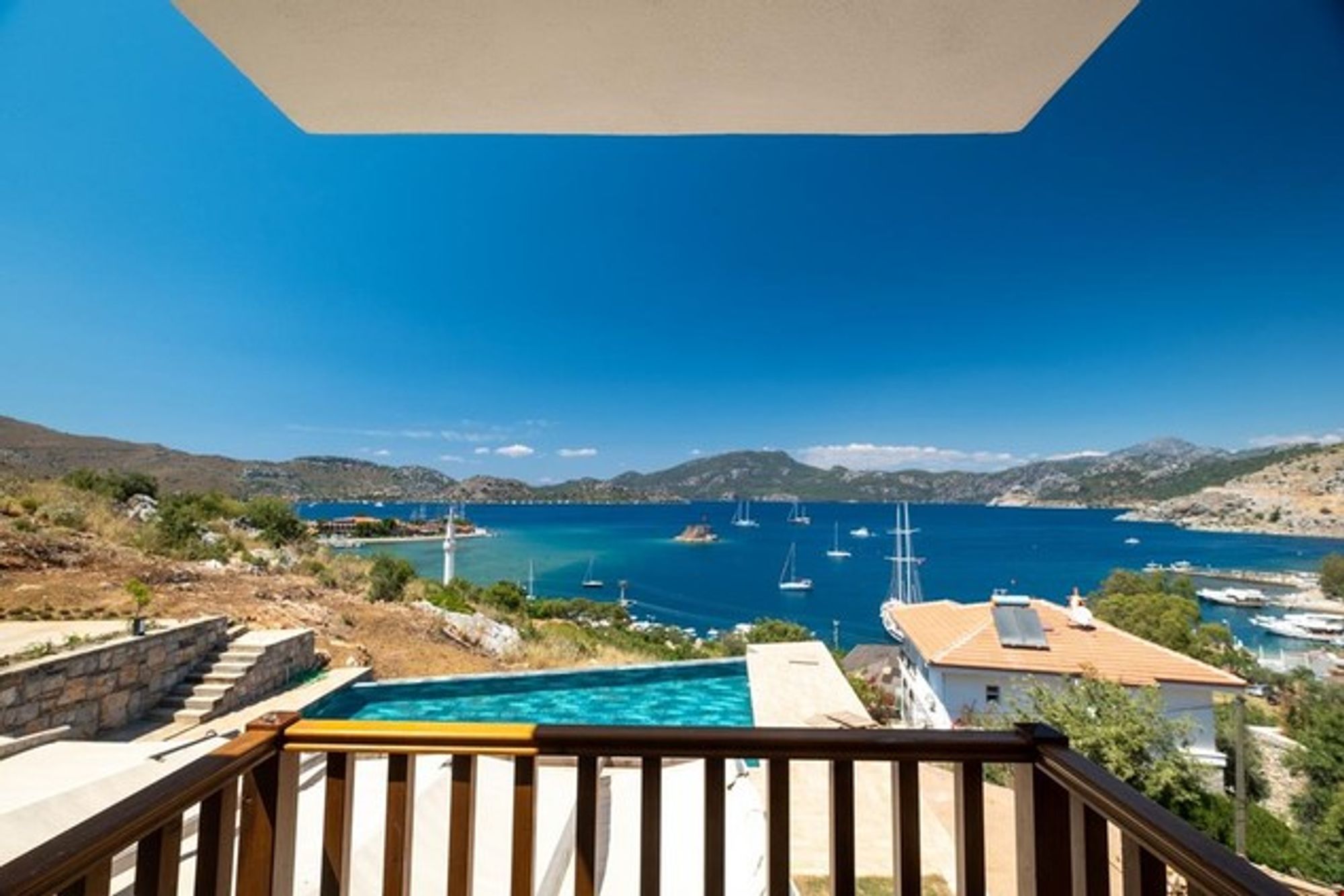 Alice Tatil Evi