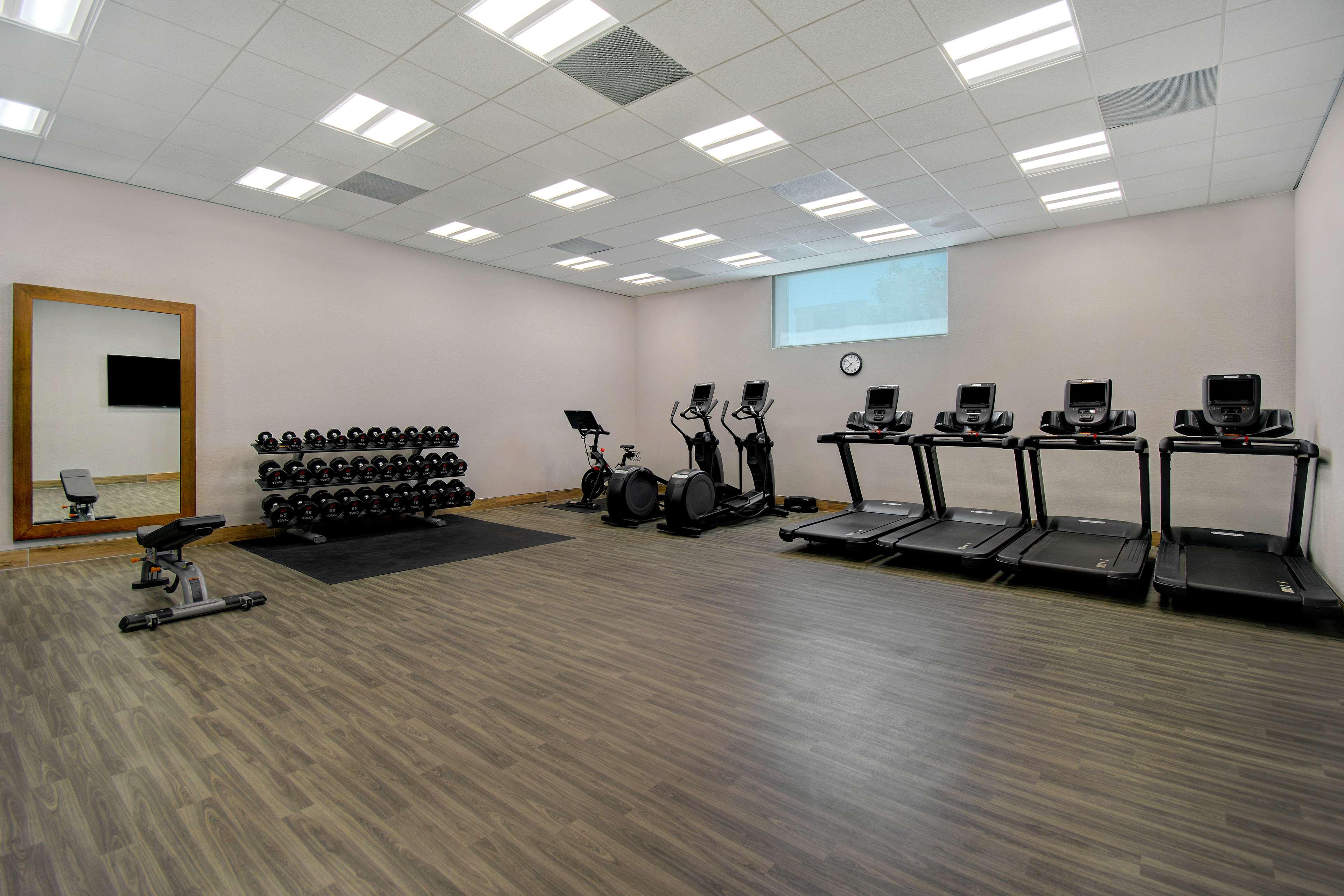 Hampton Inn & Suites Ontario Rancho Cucamonga