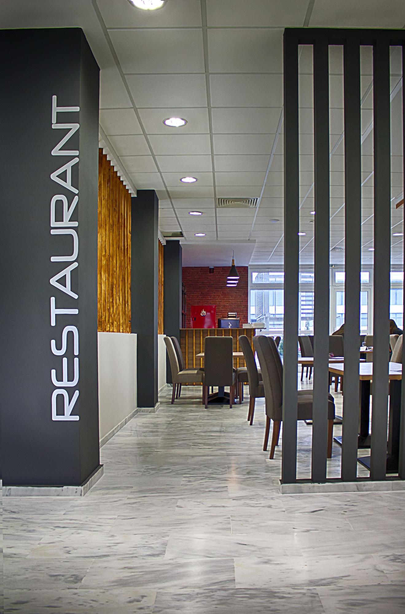 Athlos Hotel - photo