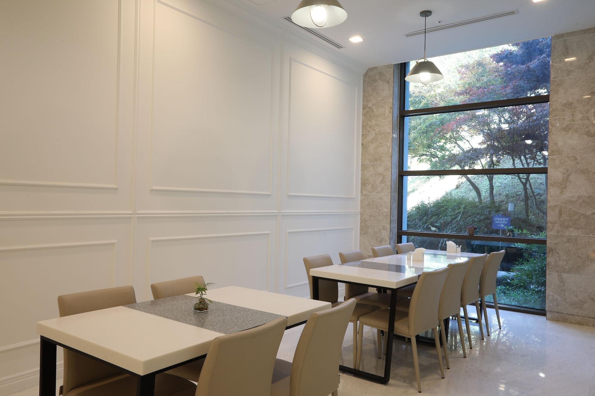 The-K Jirisan Family Hotel