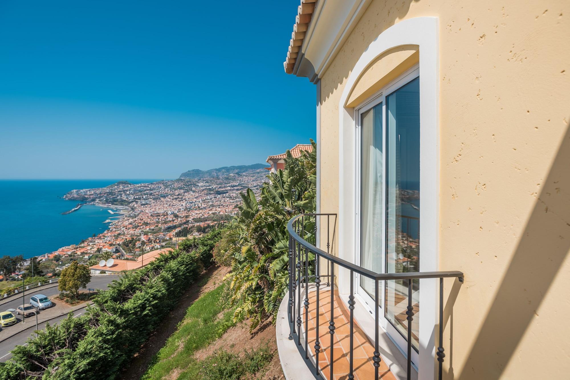 Dream Luxury Apartment  Palheiro Village